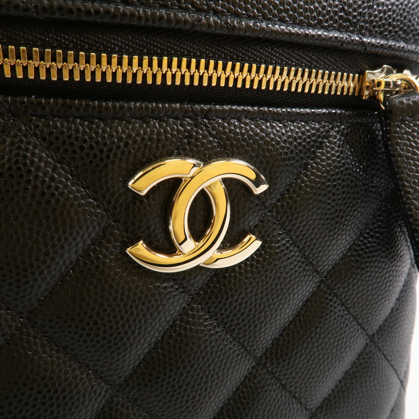 CHANEL 牛皮皮革Vanity Case金扣鏈帶手挽肩背兩用袋