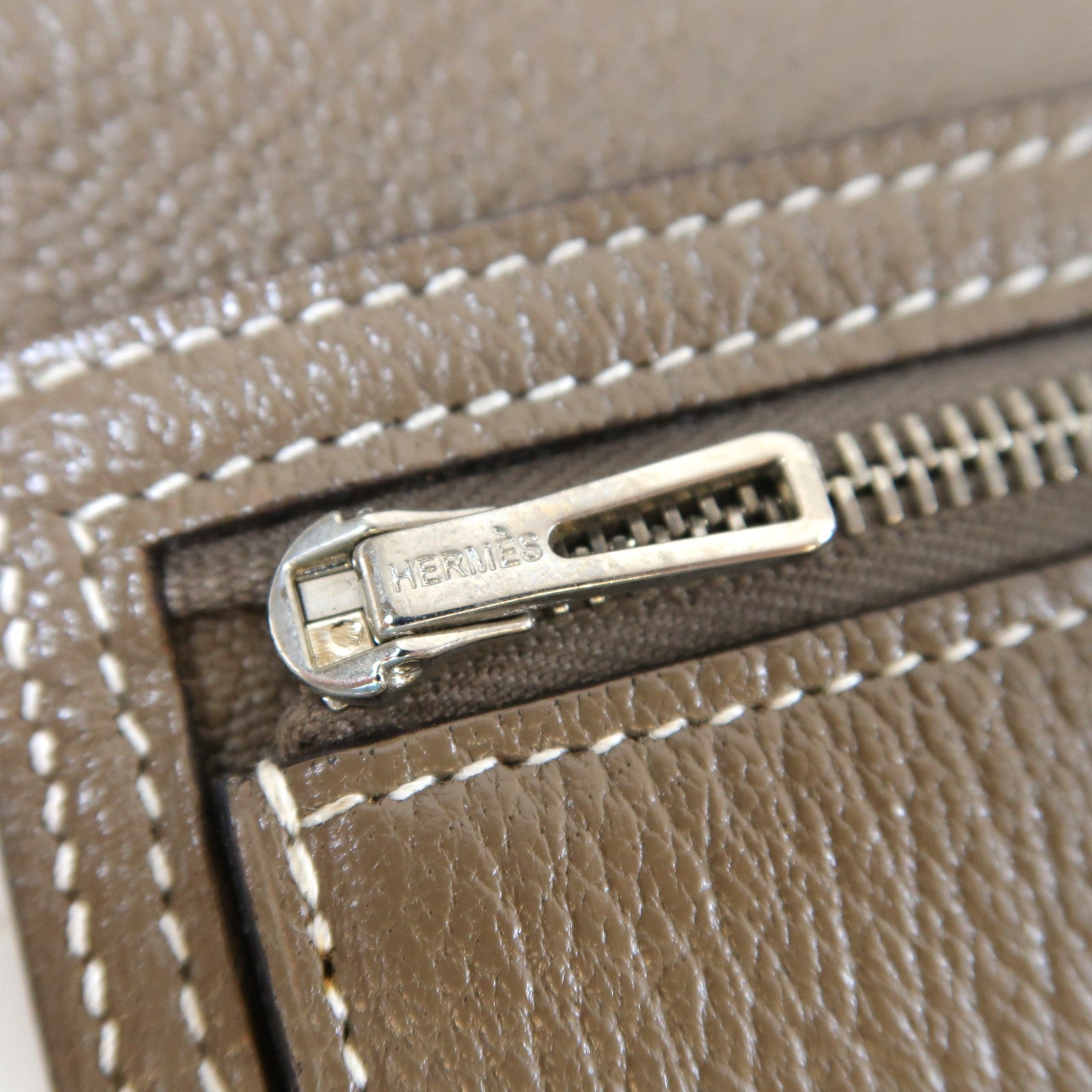 HERMES Epsom皮革Bearn Souffle銀扣長錢包Etoupe米灰色