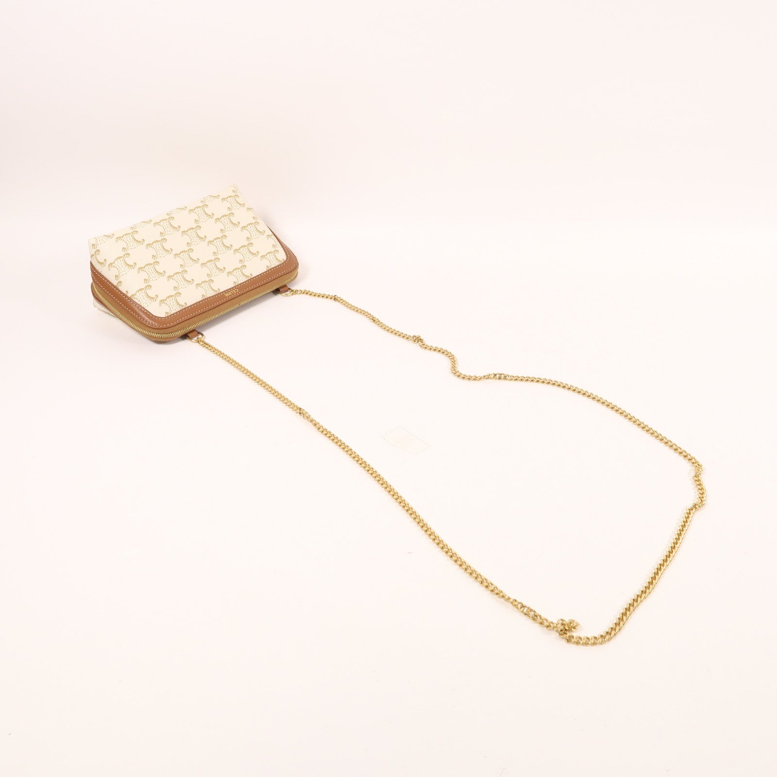 CELINE 塗層帆布Clutch On Chain金扣鏈帶肩背袋