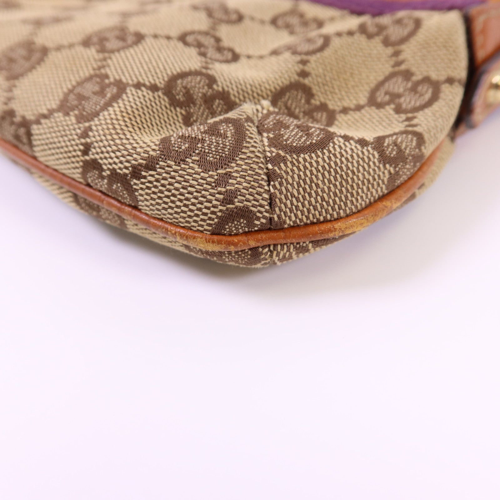 GUCCI 帆布Shoulder Bag金扣肩背袋