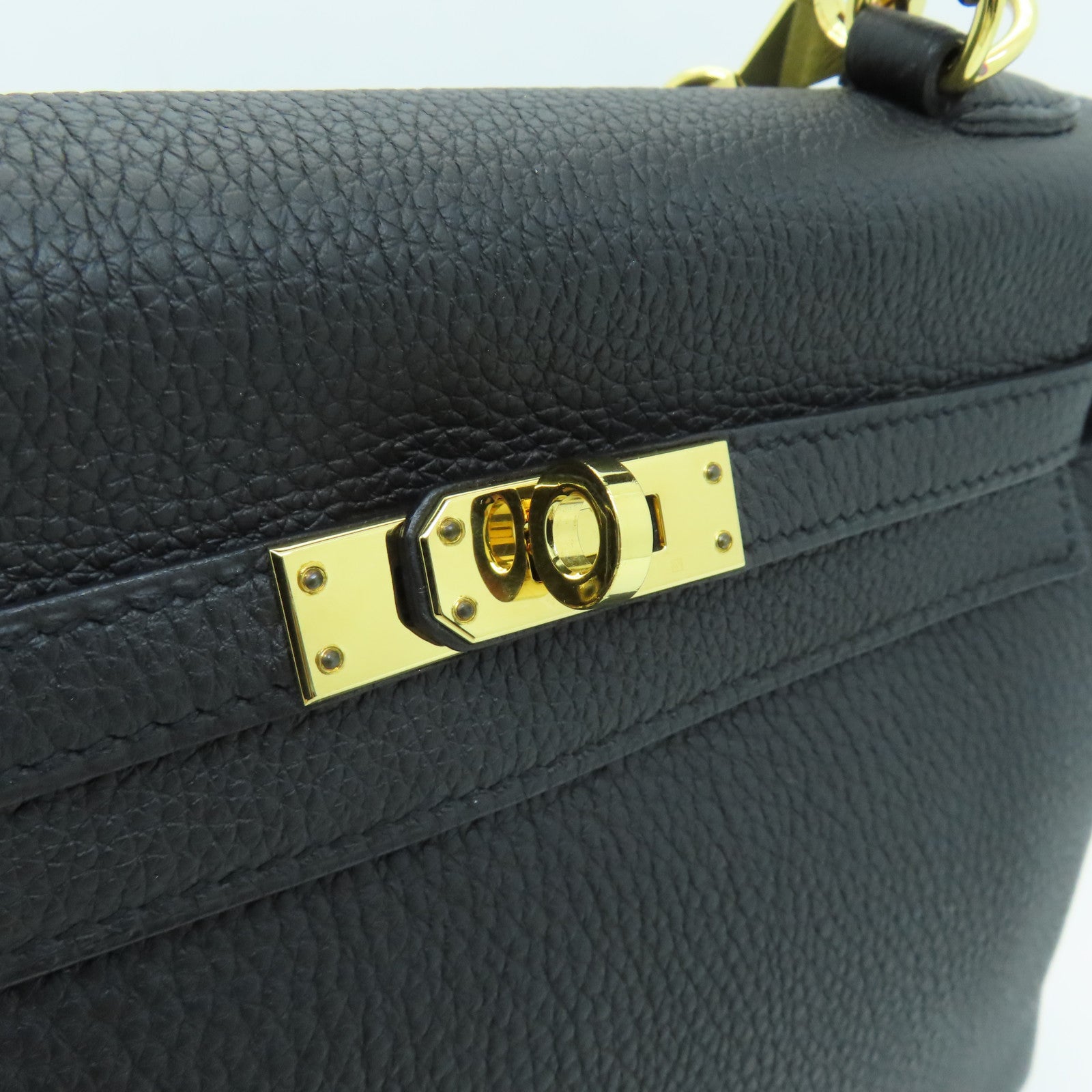 HERMES 【清倉大減價】Togo皮革Kelly 25金扣手挽肩背兩用袋黑色