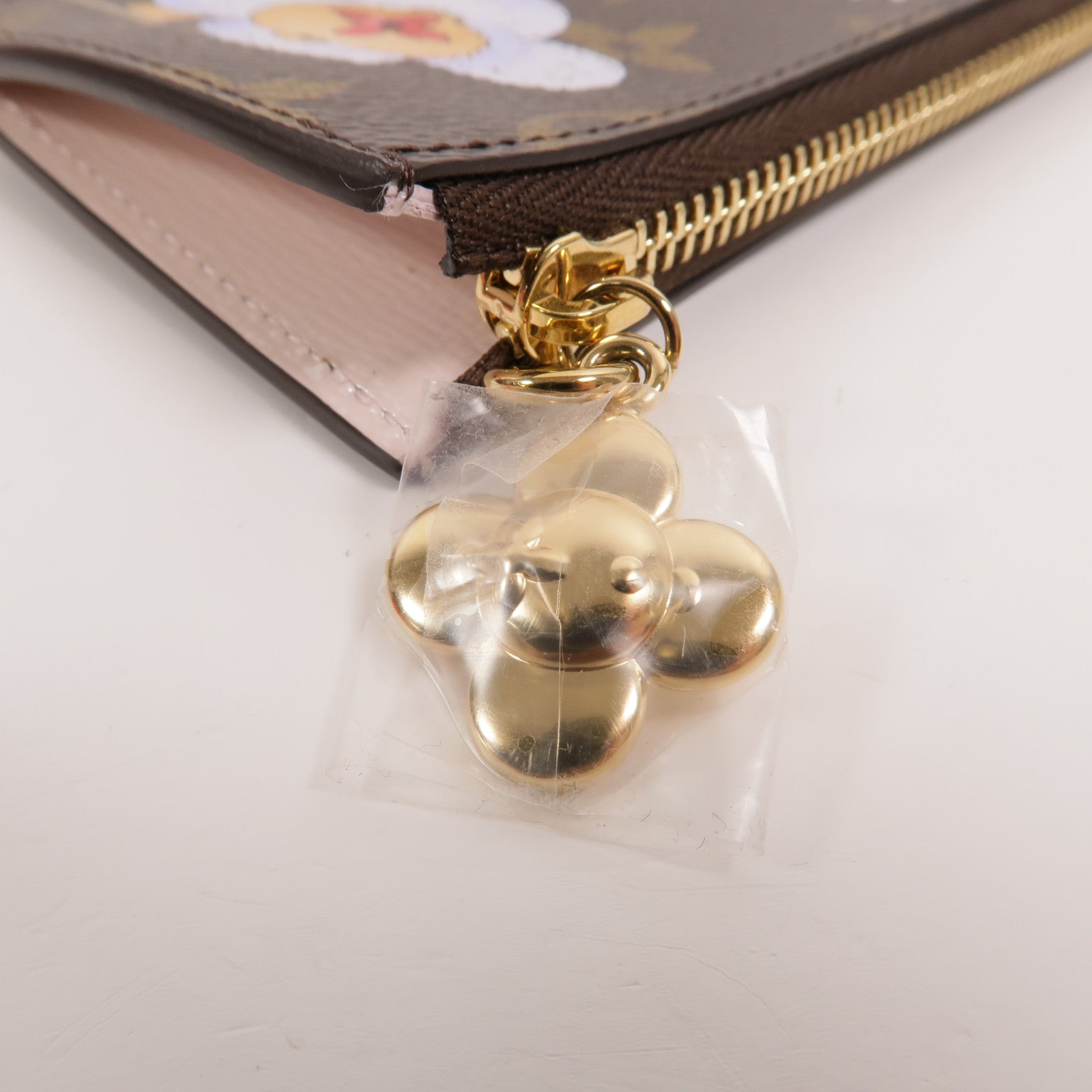 LOUIS VUITTON Monogram Vivienne Romy Card Case卡片套