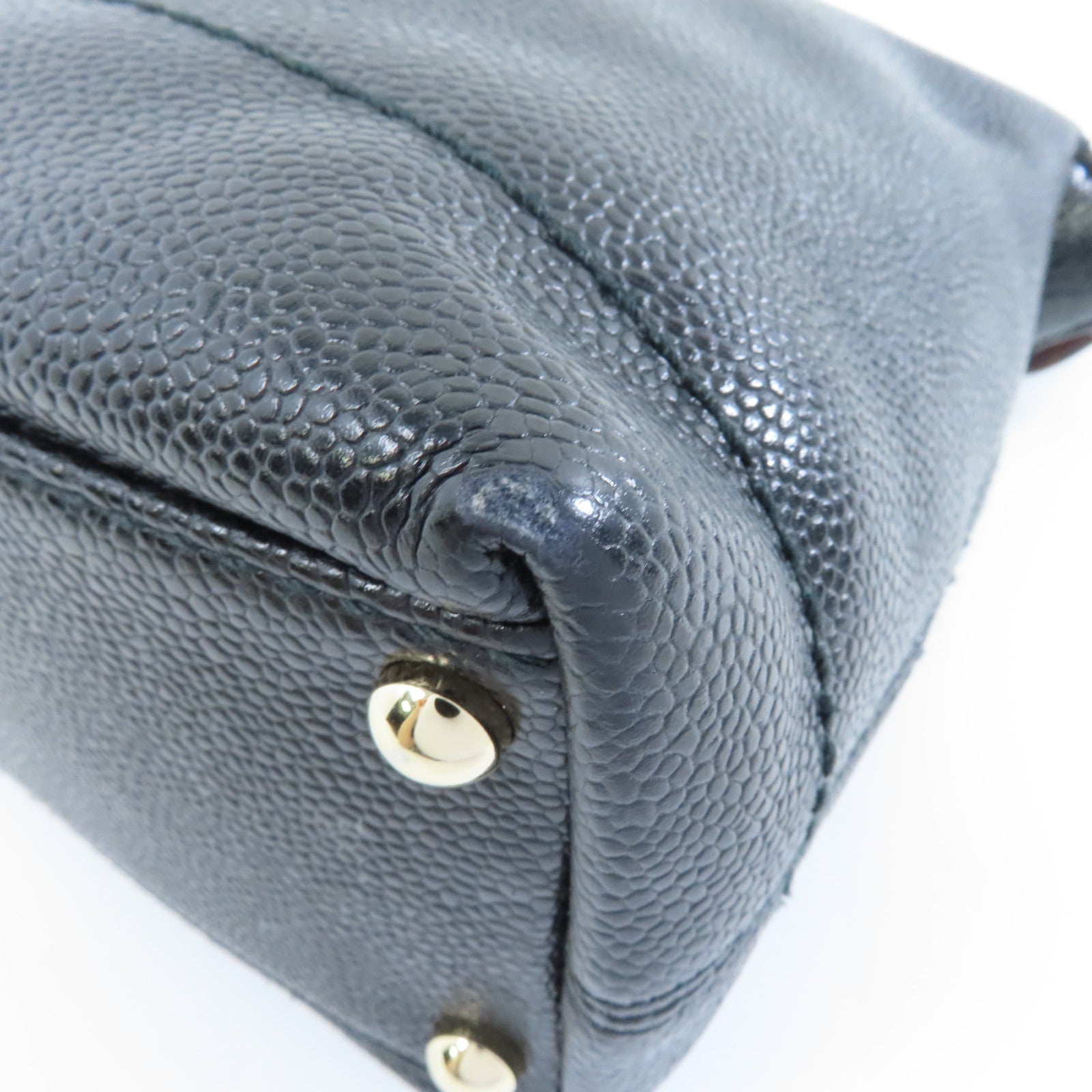 CHANEL 【激減優惠】Caviar皮革Shoulder Bag銀扣肩背袋黑色