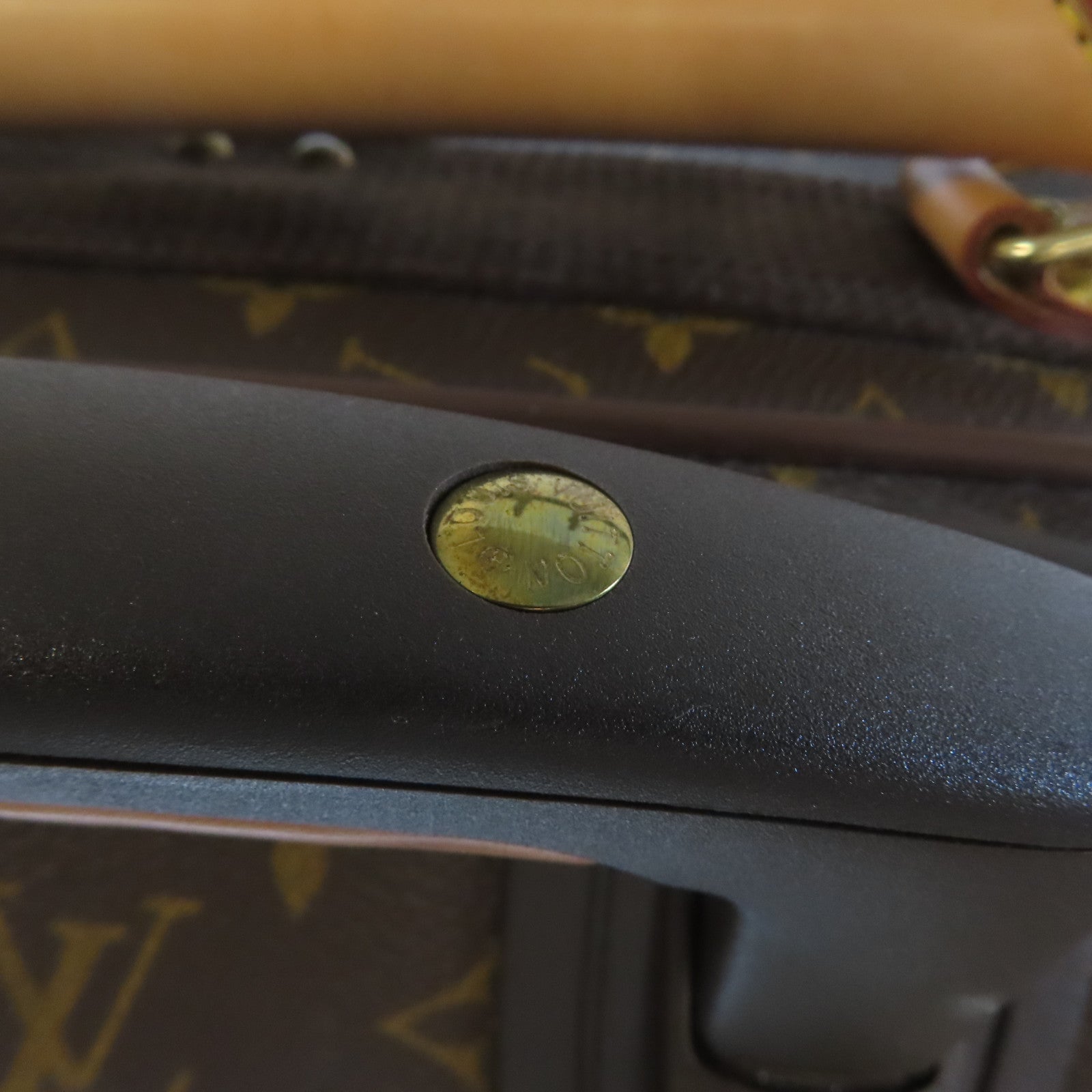 LOUIS VUITTON Monogram Pegase金扣行李箱啡色