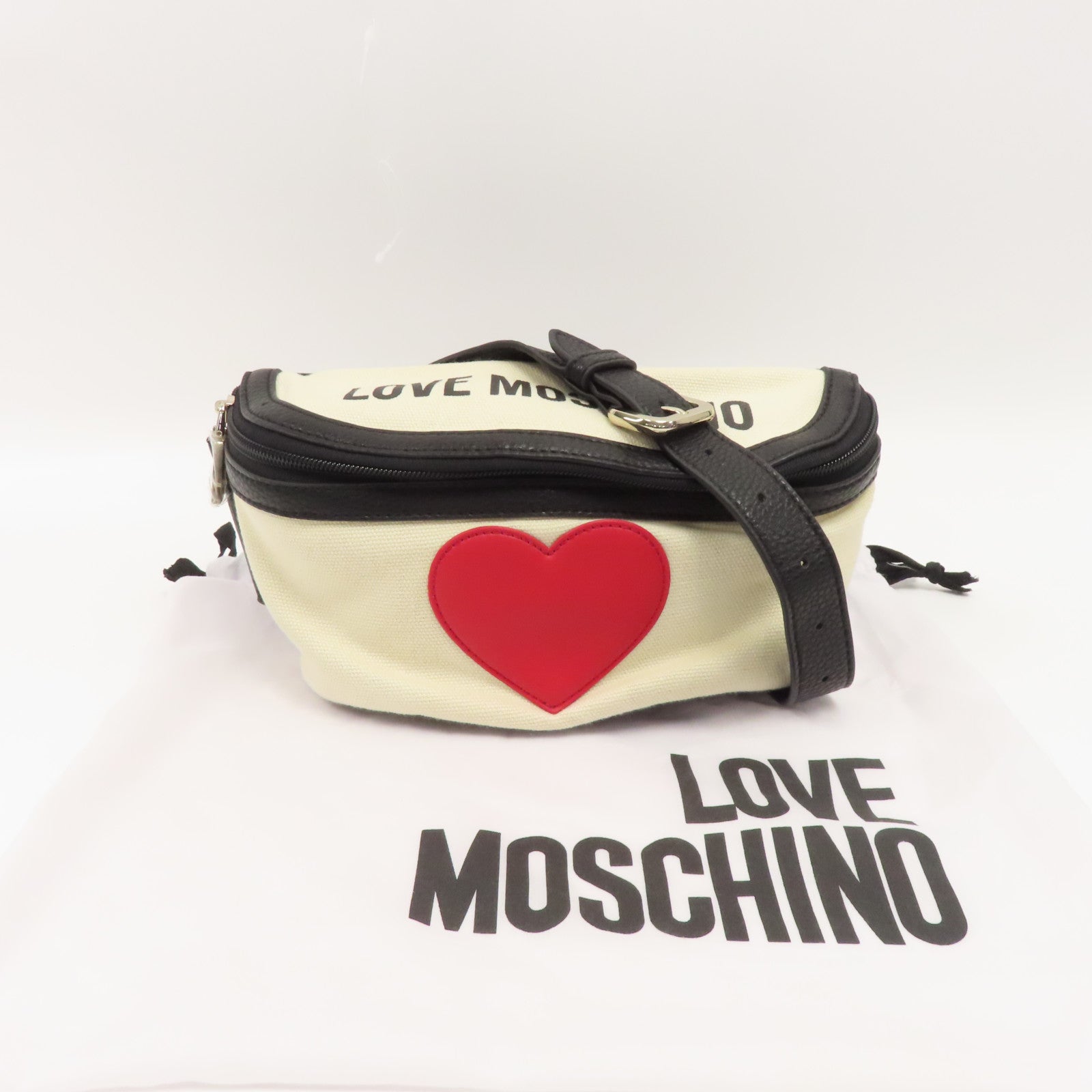 MOSCHINO 【激減優惠】帆布Waist Bag銀扣腰包黑色/白色/紅色
