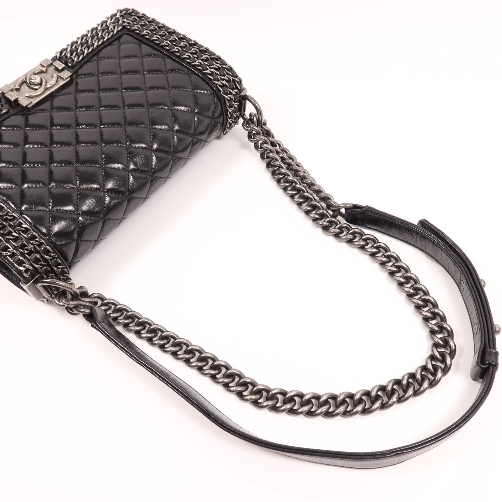 CHANEL 牛皮皮革Boy 25銀扣鏈帶肩背袋