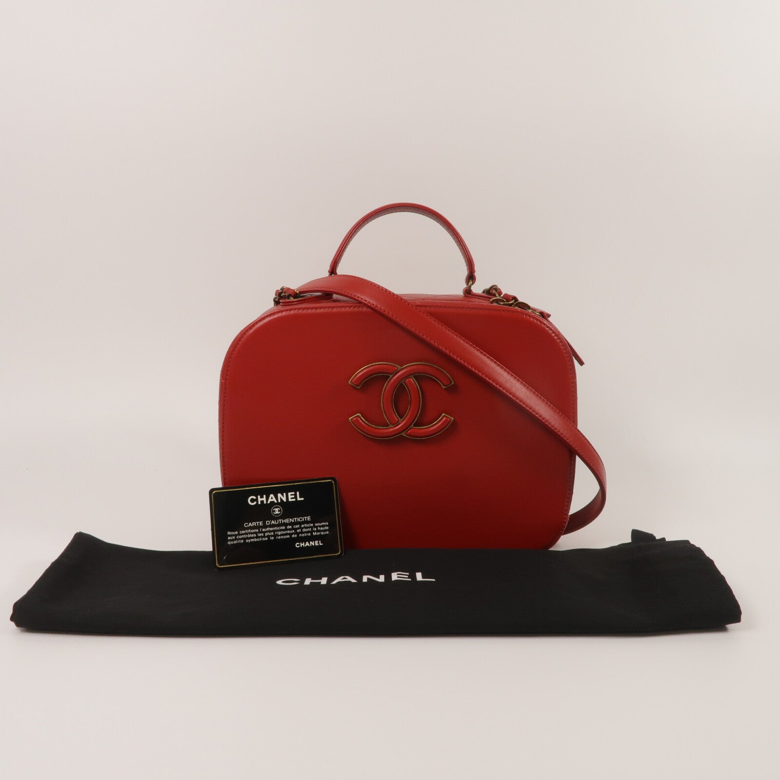 CHANEL 牛皮皮革Coco Curve Bag鏈帶手挽肩背兩用袋