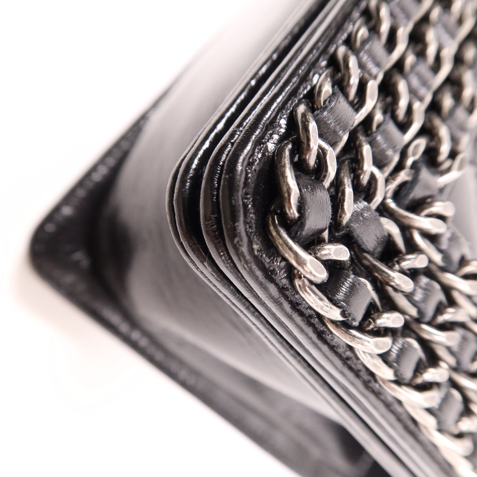 CHANEL 牛皮皮革Boy 25銀扣鏈帶肩背袋