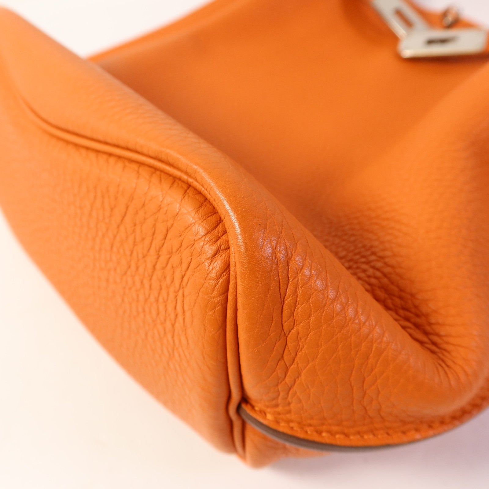 HERMES Togo皮革So Kelly 22銀扣肩背袋Orange