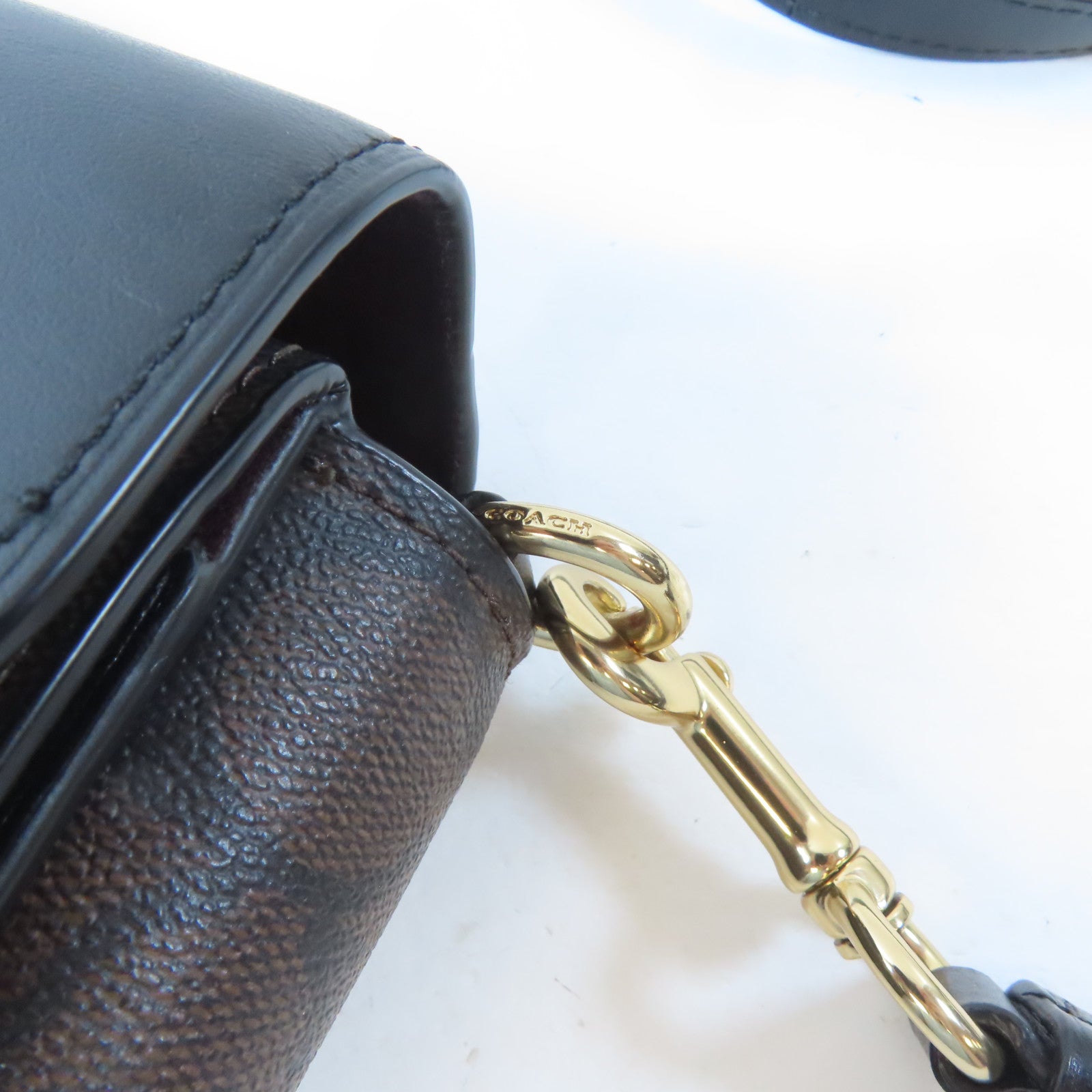 COACH 牛皮皮革/塗層帆布2 Way Shoulder金扣手挽肩背兩用袋黑色/啡色