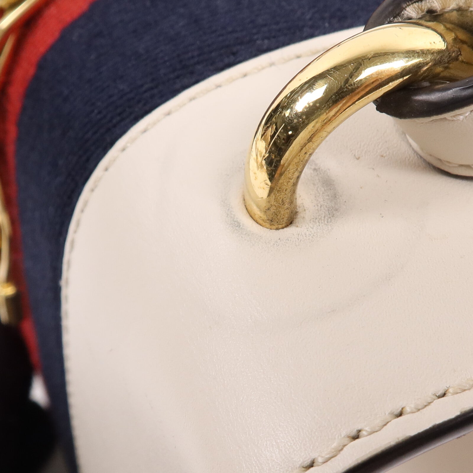 GUCCI 牛皮皮革Sylvie金扣手挽肩背兩用袋