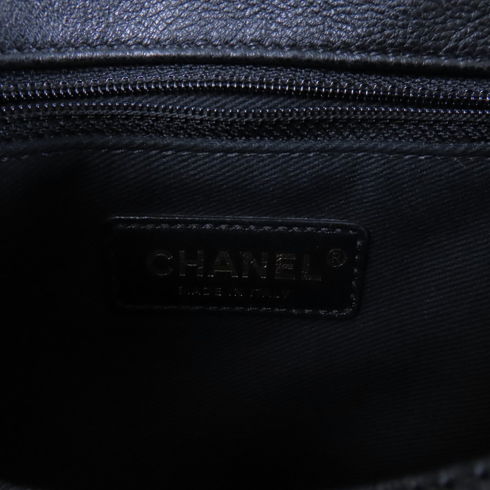 CHANEL 牛皮皮革BackPack金扣背包