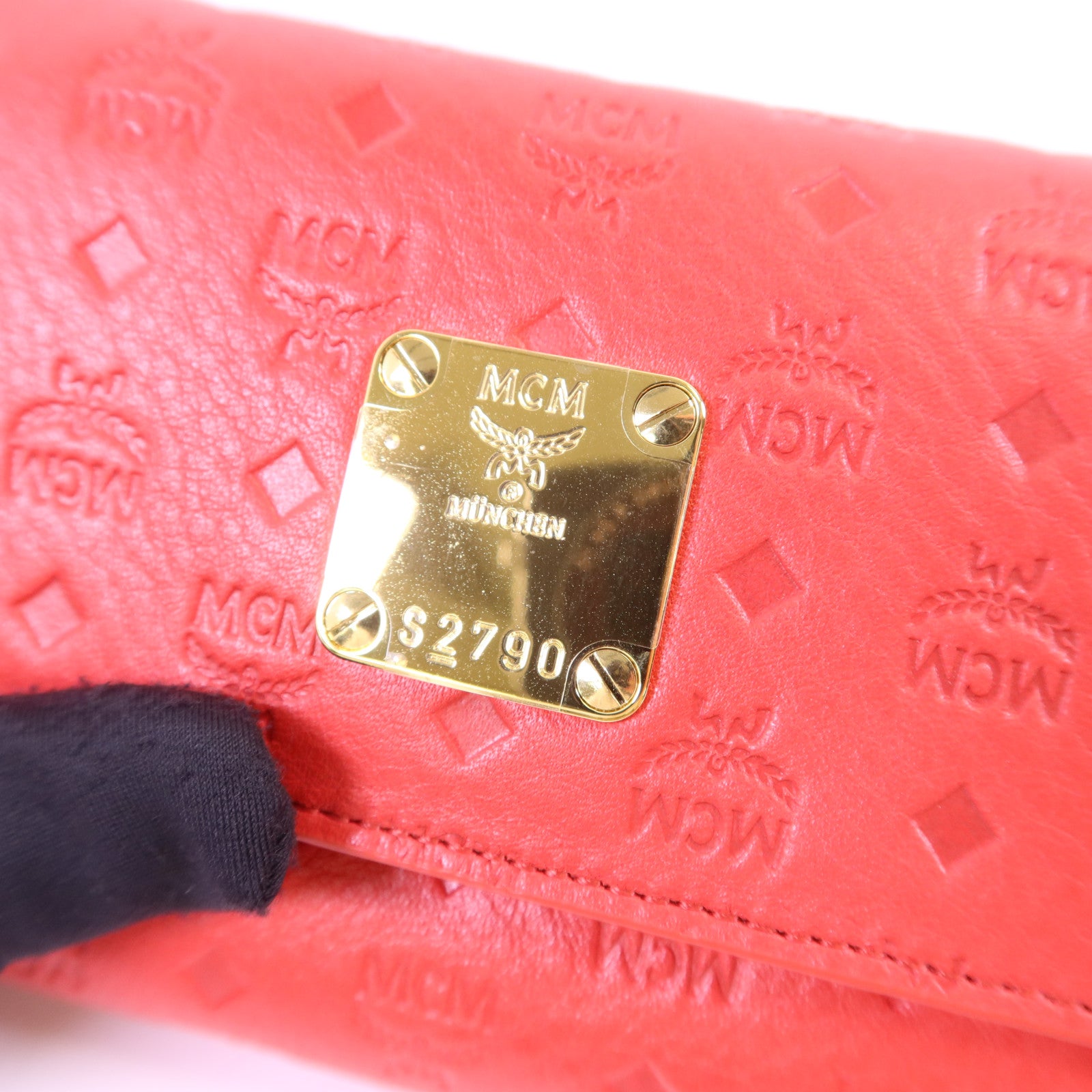 MCM 牛皮皮革Trifold Wallet金扣錢包