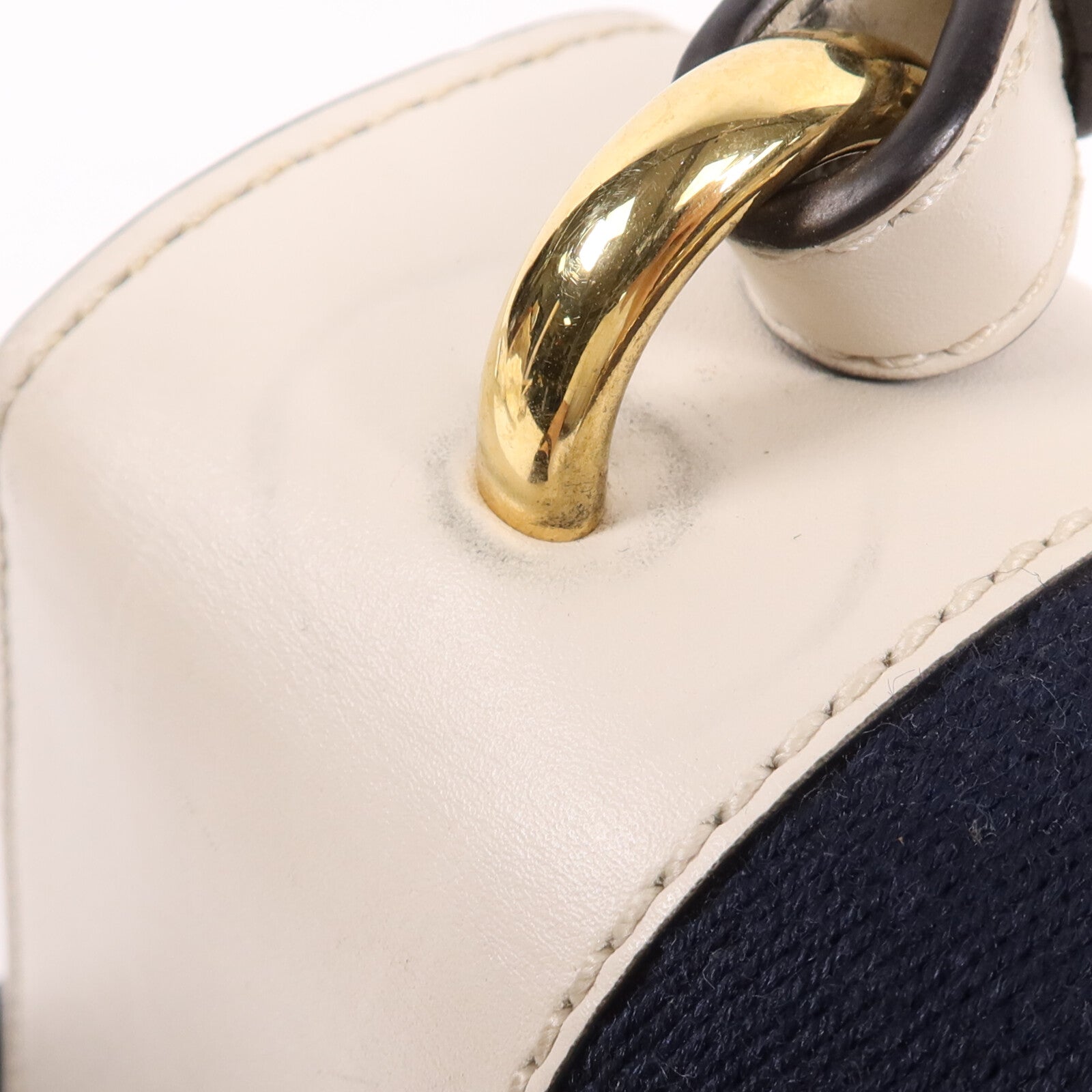 GUCCI 牛皮皮革Sylvie金扣手挽肩背兩用袋