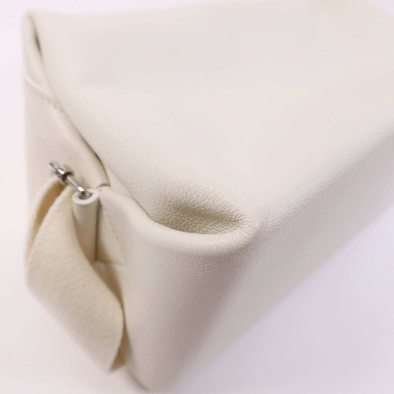 HERMES Evercolor皮革Emile 30銀扣肩背袋Blanc