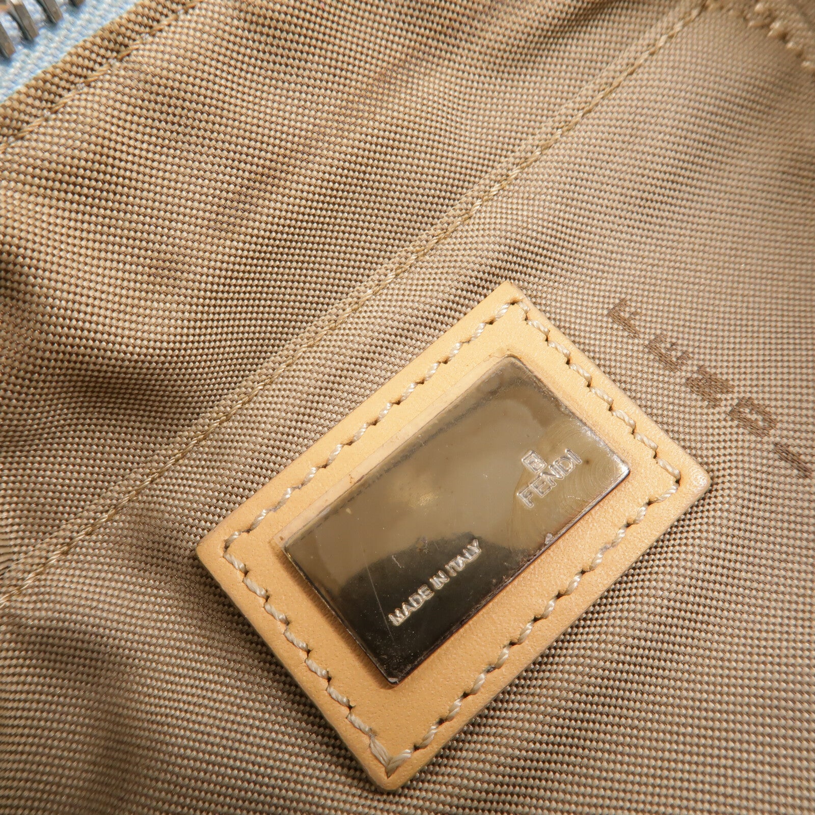 FENDI 帆布Zucchino Pochette肩背袋