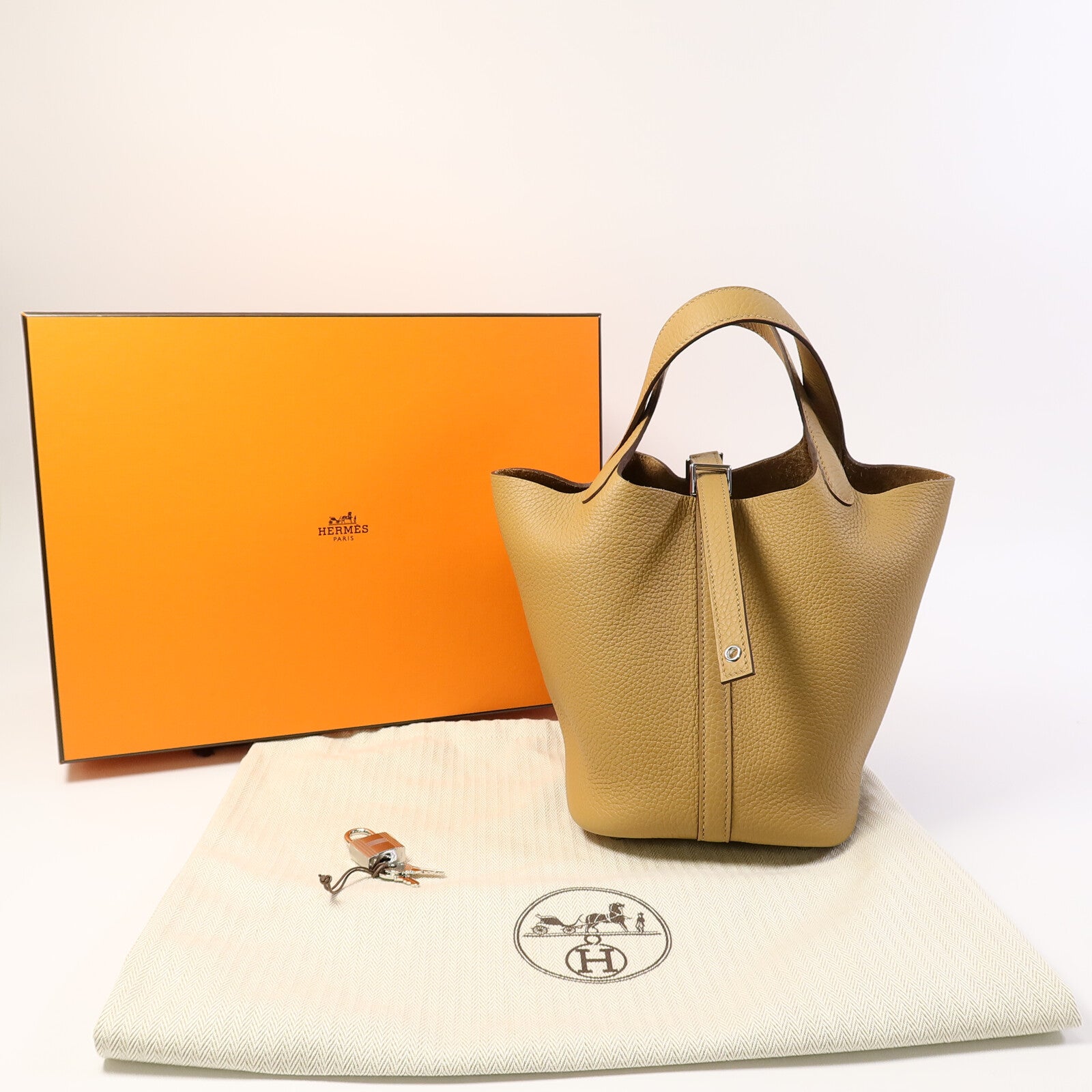 HERMES Clemence皮革Picotin PM手挽袋Biscuit