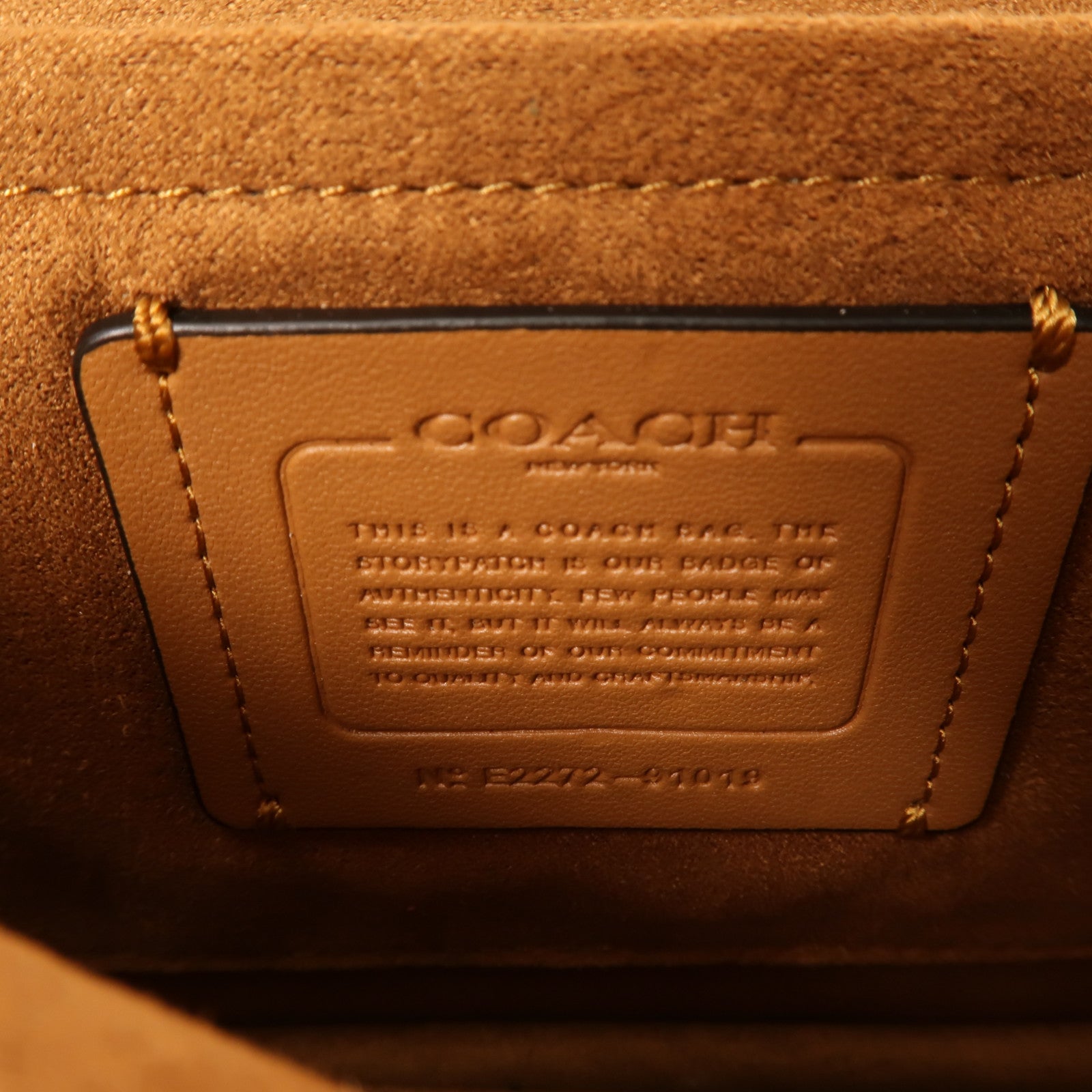 COACH 牛皮皮革Chain Shoulder金扣肩背袋