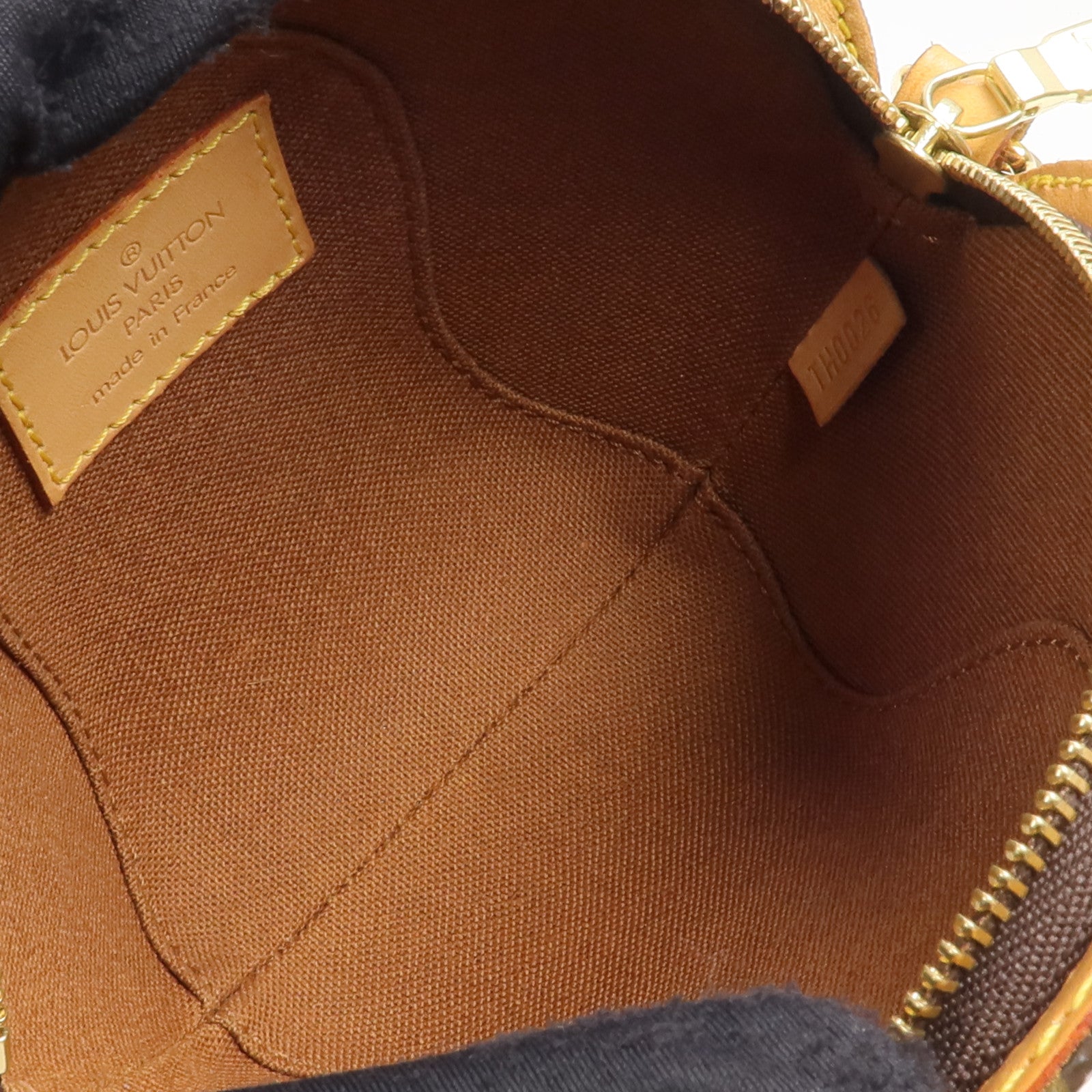 LOUIS VUITTON Monogram Mini Ellipse手拿包