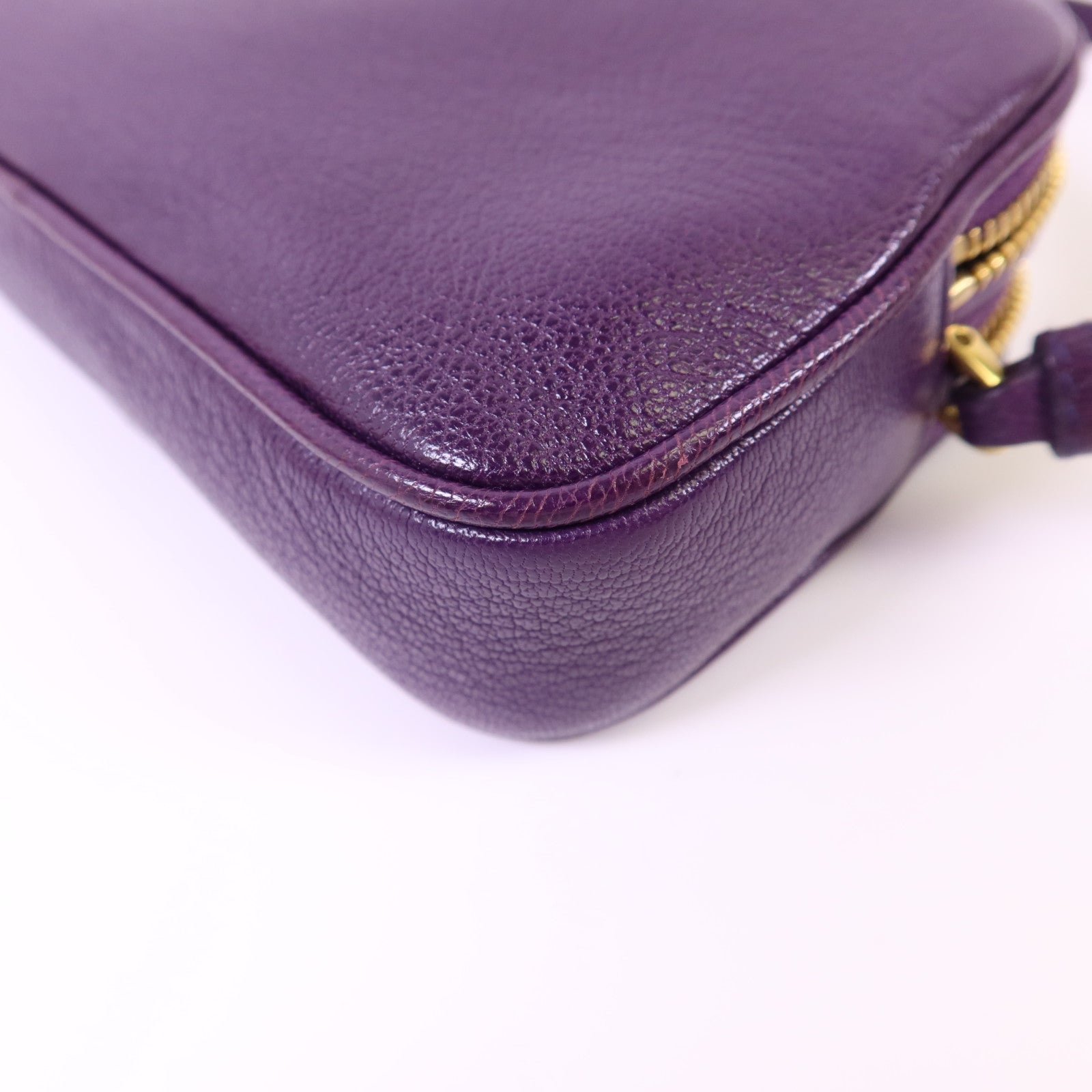 Miu Miu 牛皮皮革Handbag金扣手挽袋