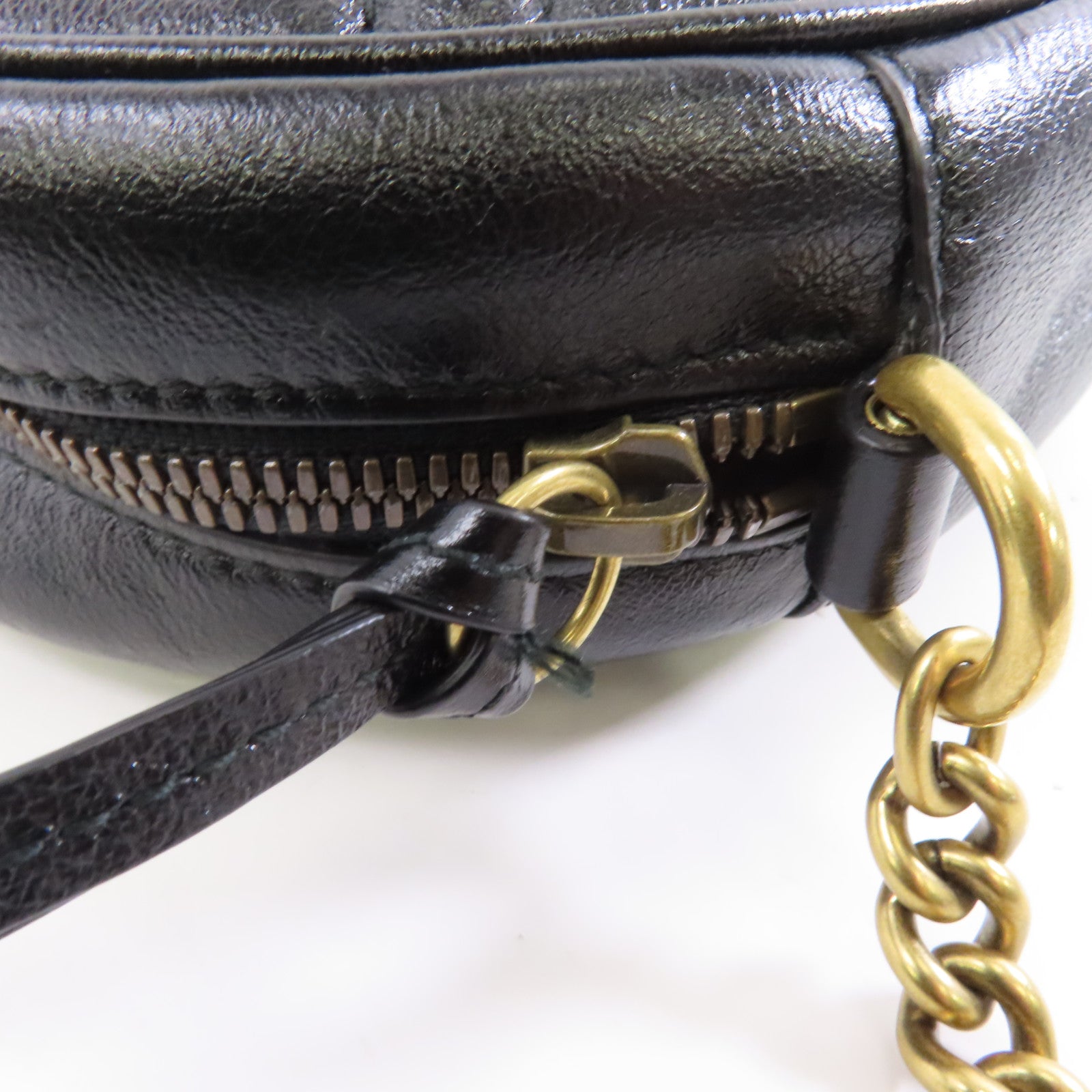 GUCCI 牛皮皮革GG Marmont Round Shoulder Bag金扣鏈帶肩背袋黑色