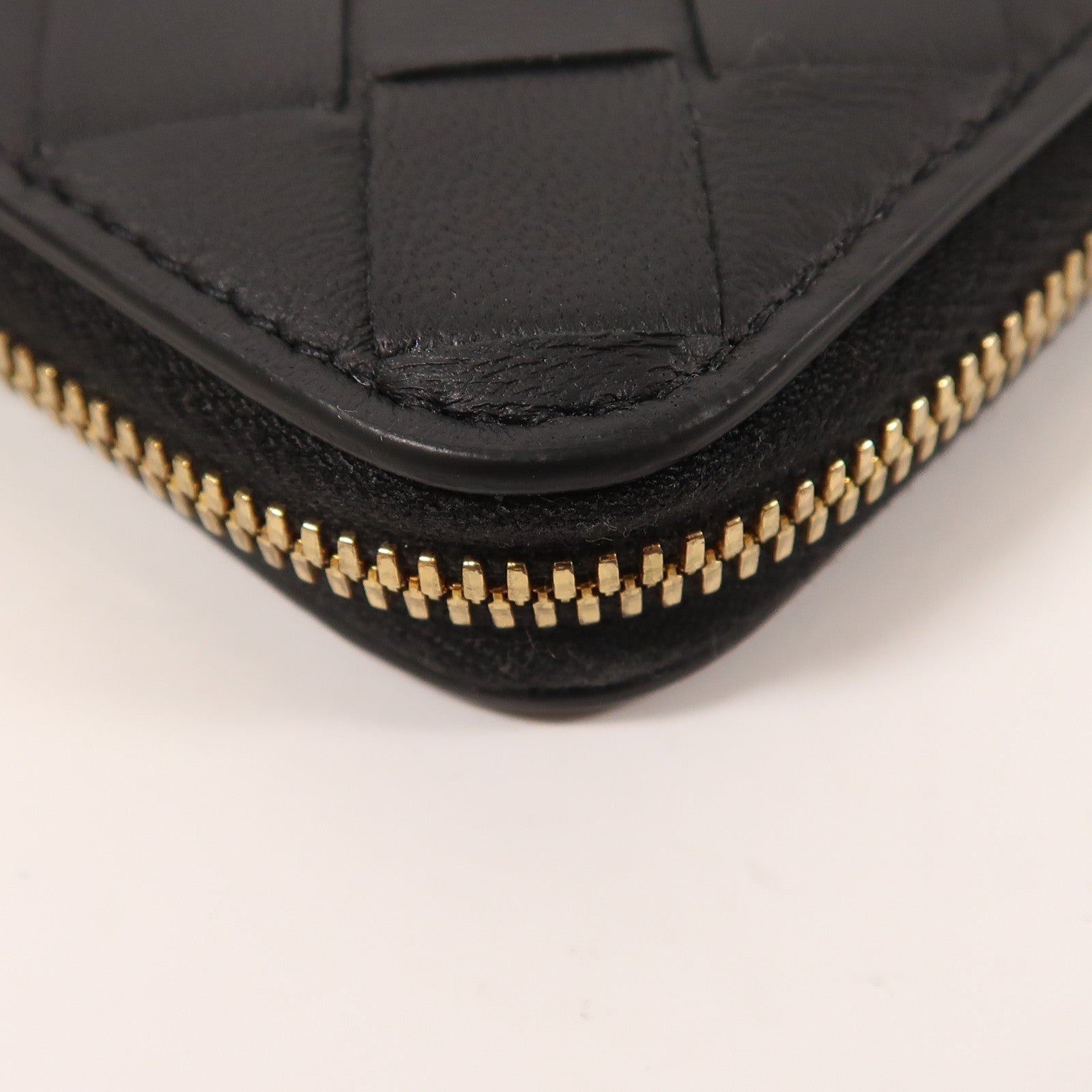 BOTTEGA VENETA 羊皮皮革Card Case金扣卡片套