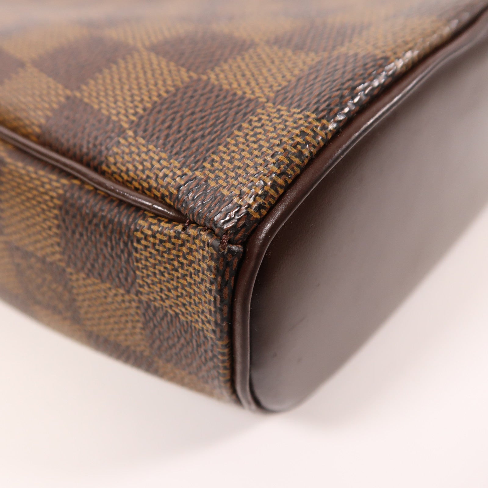 LOUIS VUITTON Damier Ipanema PM金扣肩背袋