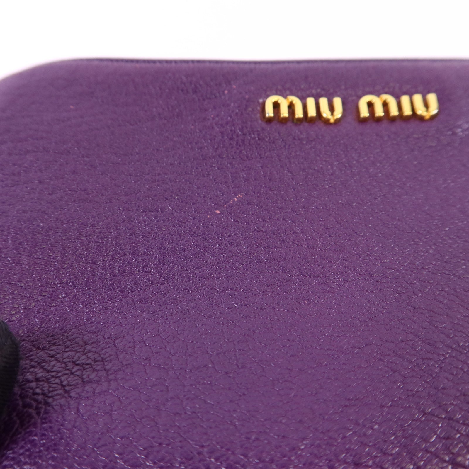 Miu Miu 牛皮皮革Handbag金扣手挽袋