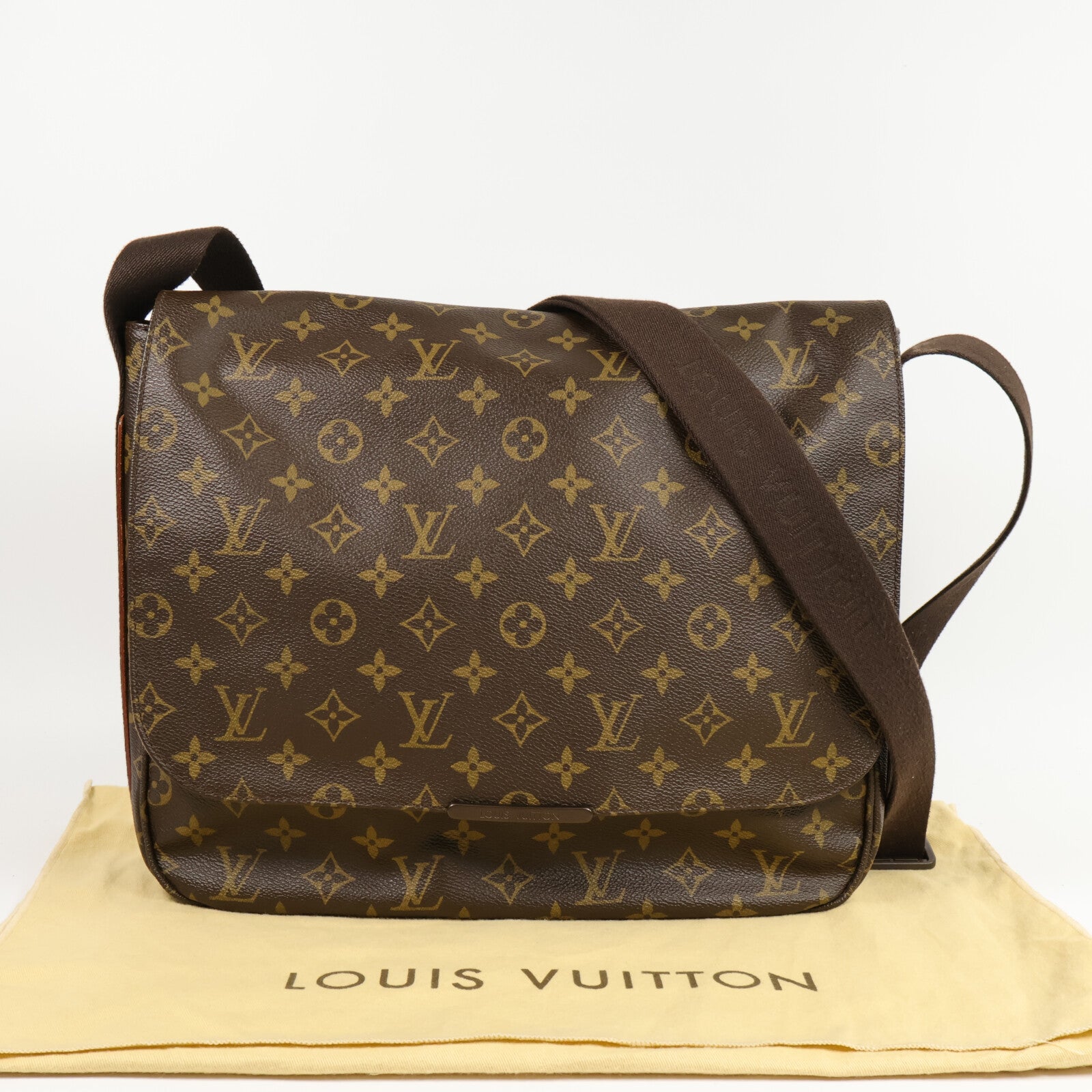LOUIS VUITTON Monogram Beaubourg MM肩背袋