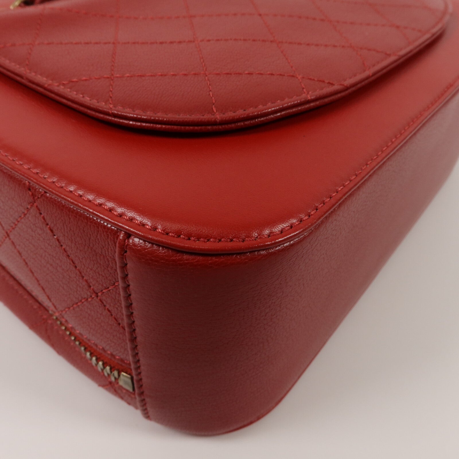 CHANEL 牛皮皮革Coco Curve Bag鏈帶手挽肩背兩用袋