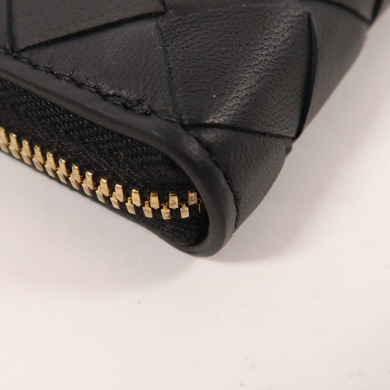 BOTTEGA VENETA 羊皮皮革Card Case金扣卡片套