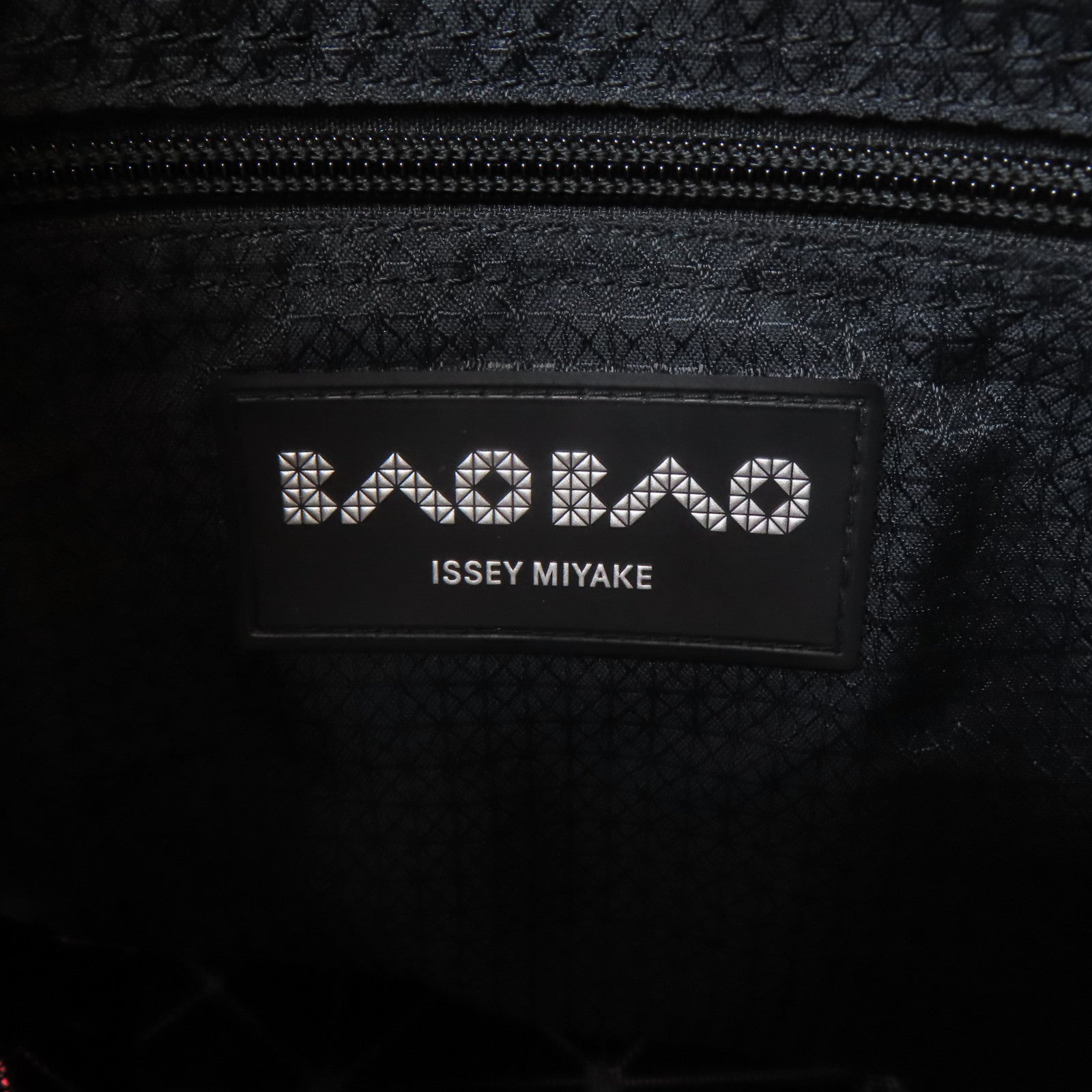 BAOBAO ISSEYMIYAKE PVC Shoulder Bag手挽袋紅色/紫色