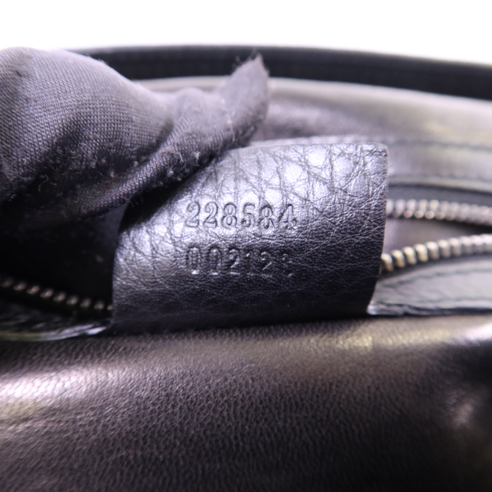 GUCCI 皮革Icon Bit Medium銀扣手挽肩背兩用袋