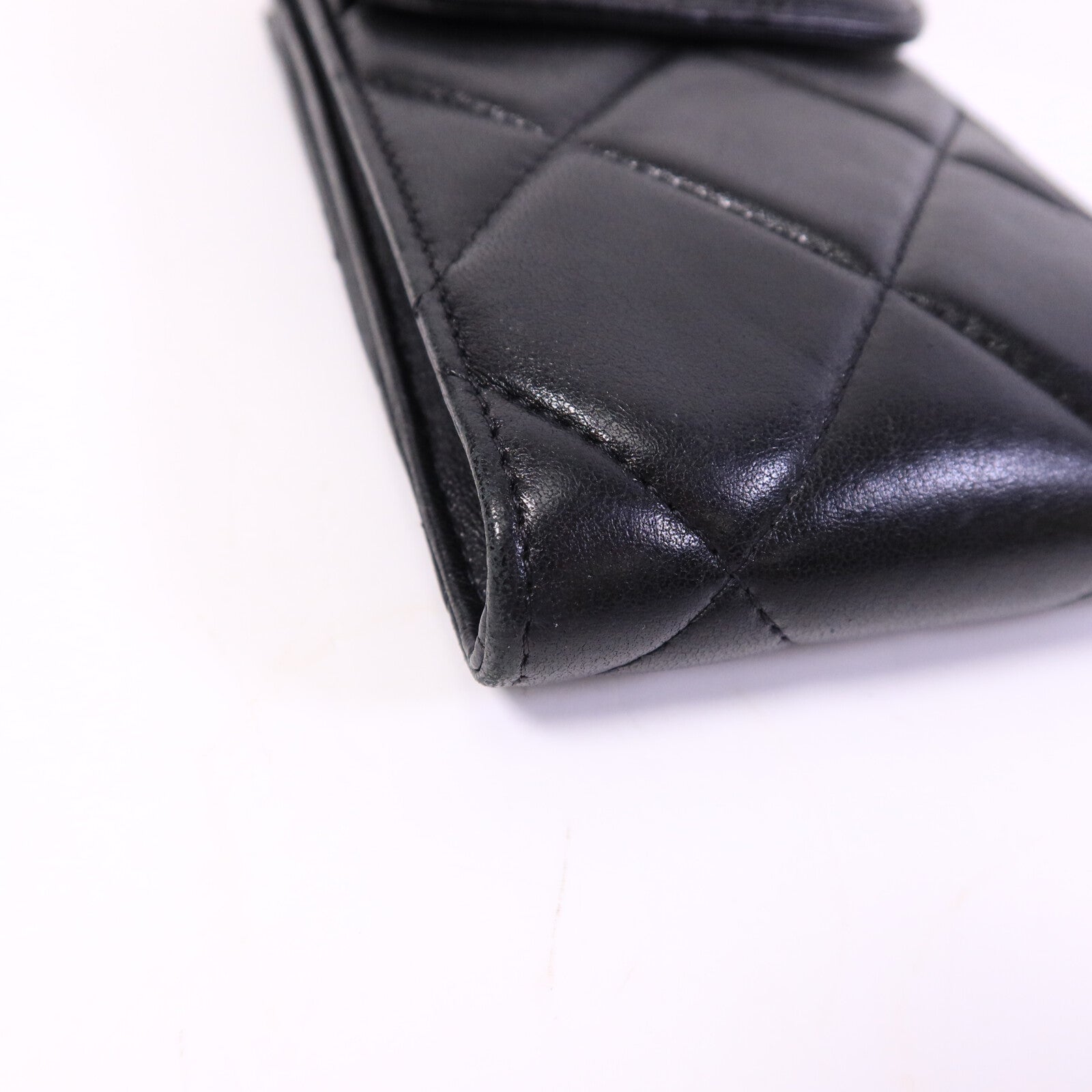 CHANEL 羊皮皮革Chanel 19 Phone Bag鏈帶手挽肩背兩用袋