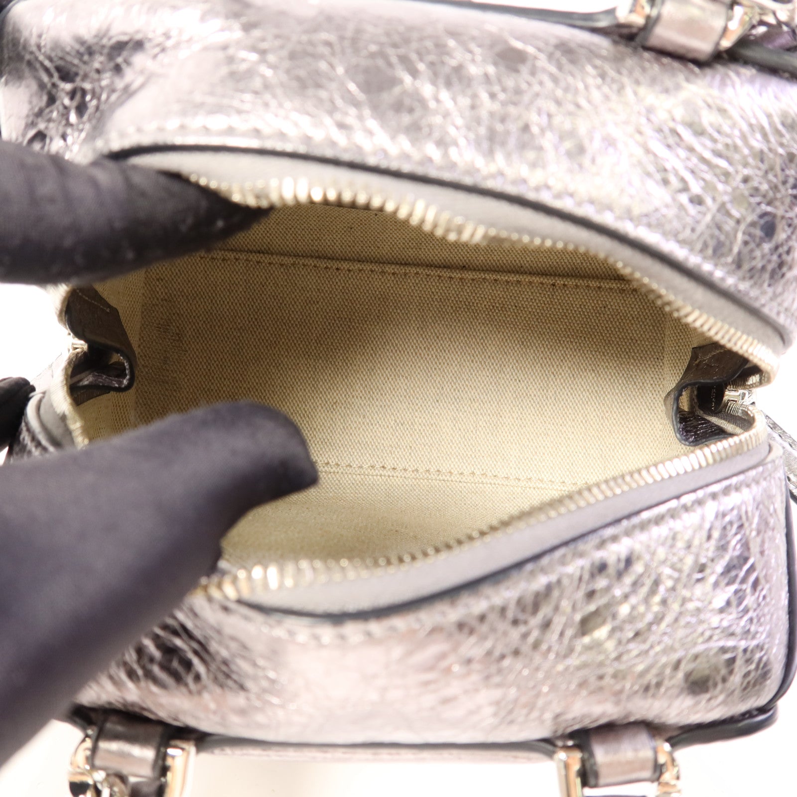 GIVENCHY 牛皮皮革Shoulder Bag銀扣手挽肩背兩用袋