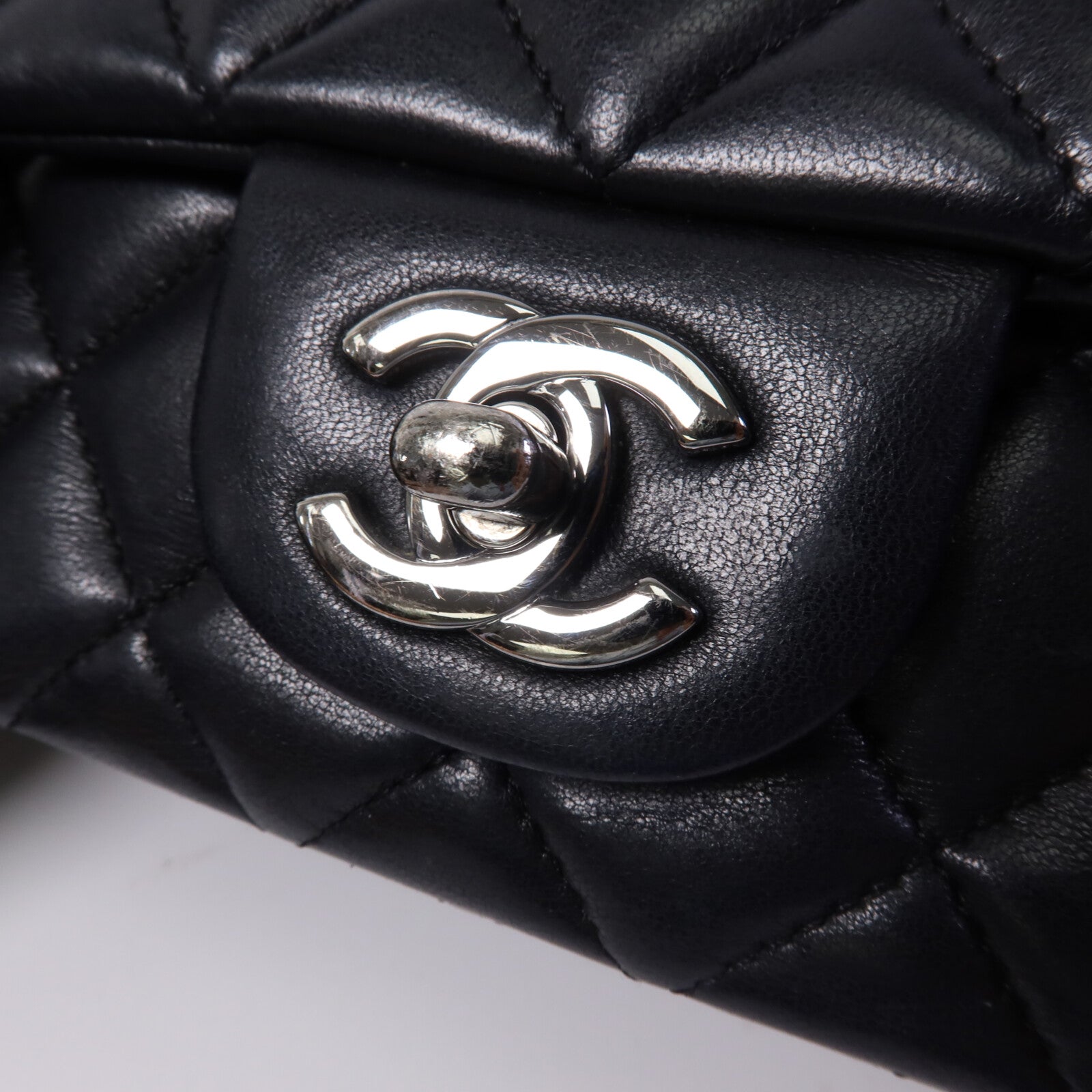 CHANEL 羊皮皮革Mini Classic 20鏈帶肩背袋