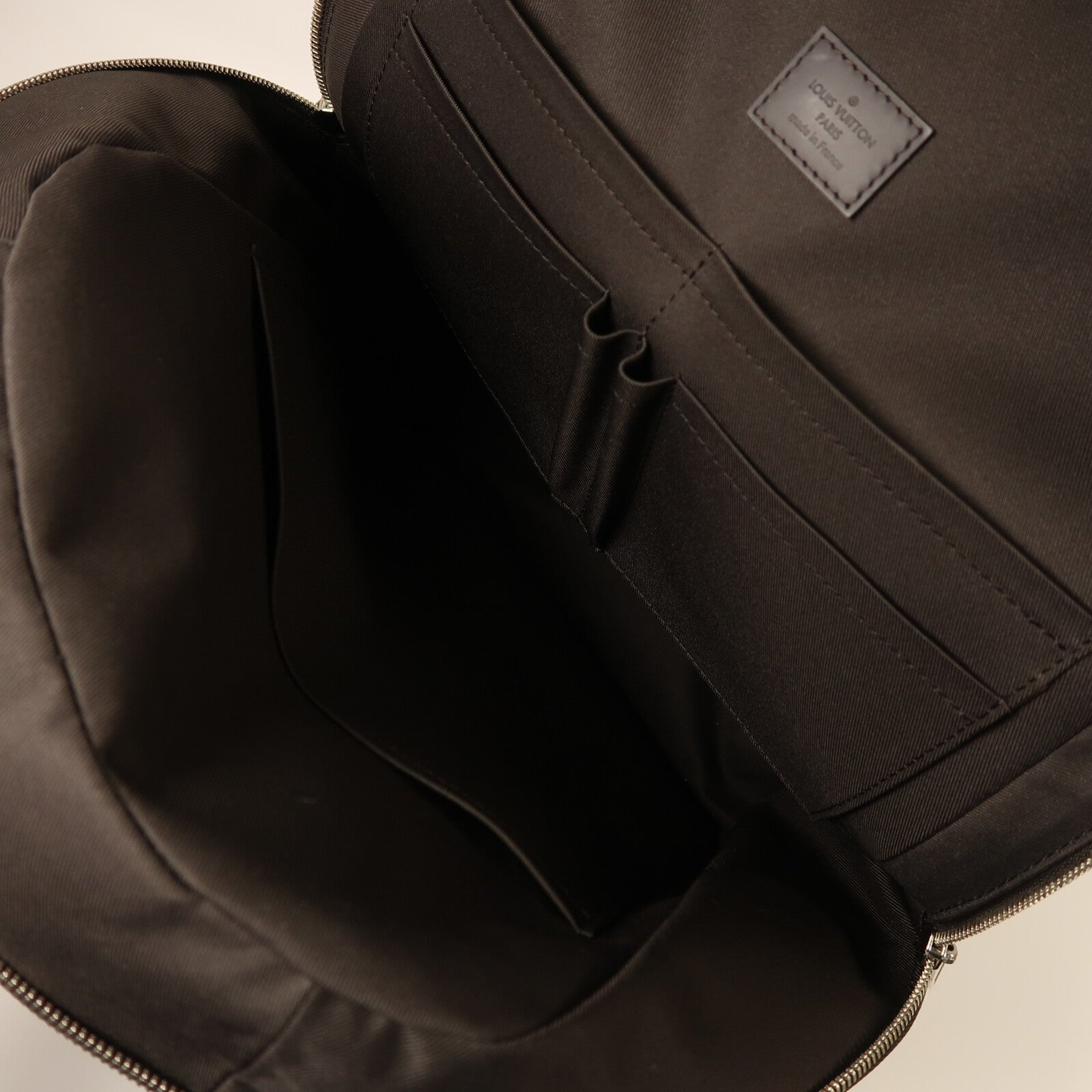 LOUIS VUITTON Damier Ebene Jake Backpack銀扣背包