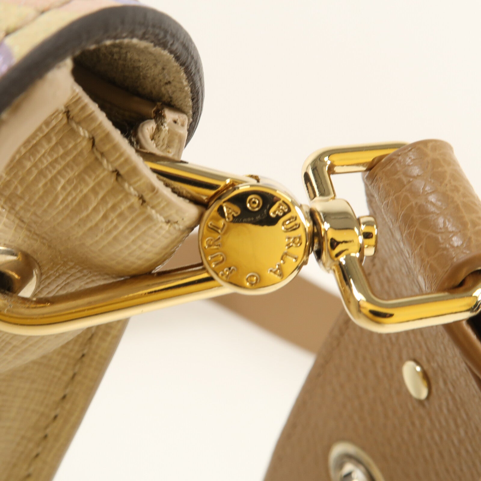 Furla 牛皮皮革Chain Bag金扣肩背袋