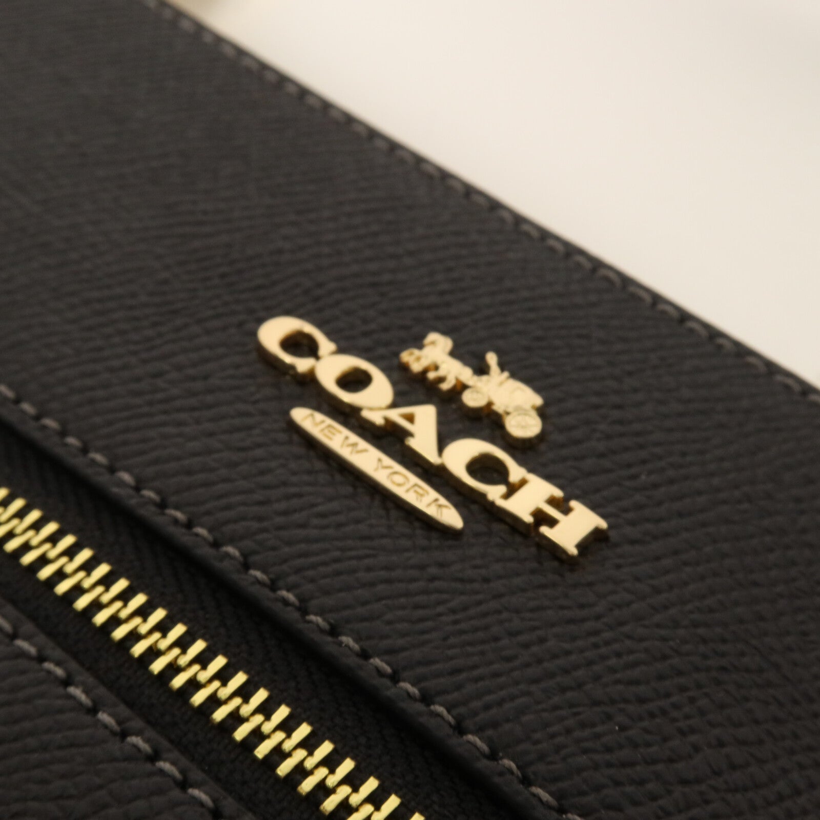 COACH 牛皮皮革Shoulder Bag肩背袋