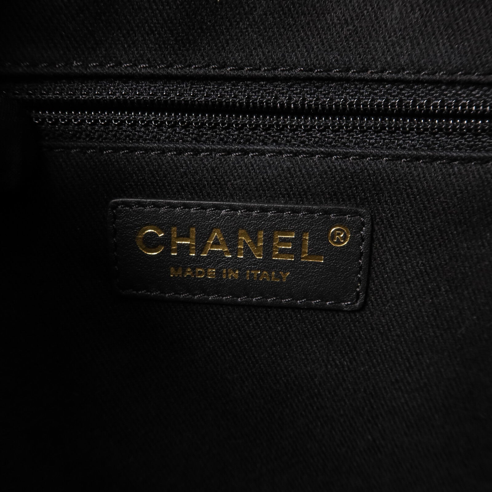 CHANEL 牛皮皮革Coco Curve Bag鏈帶手挽肩背兩用袋
