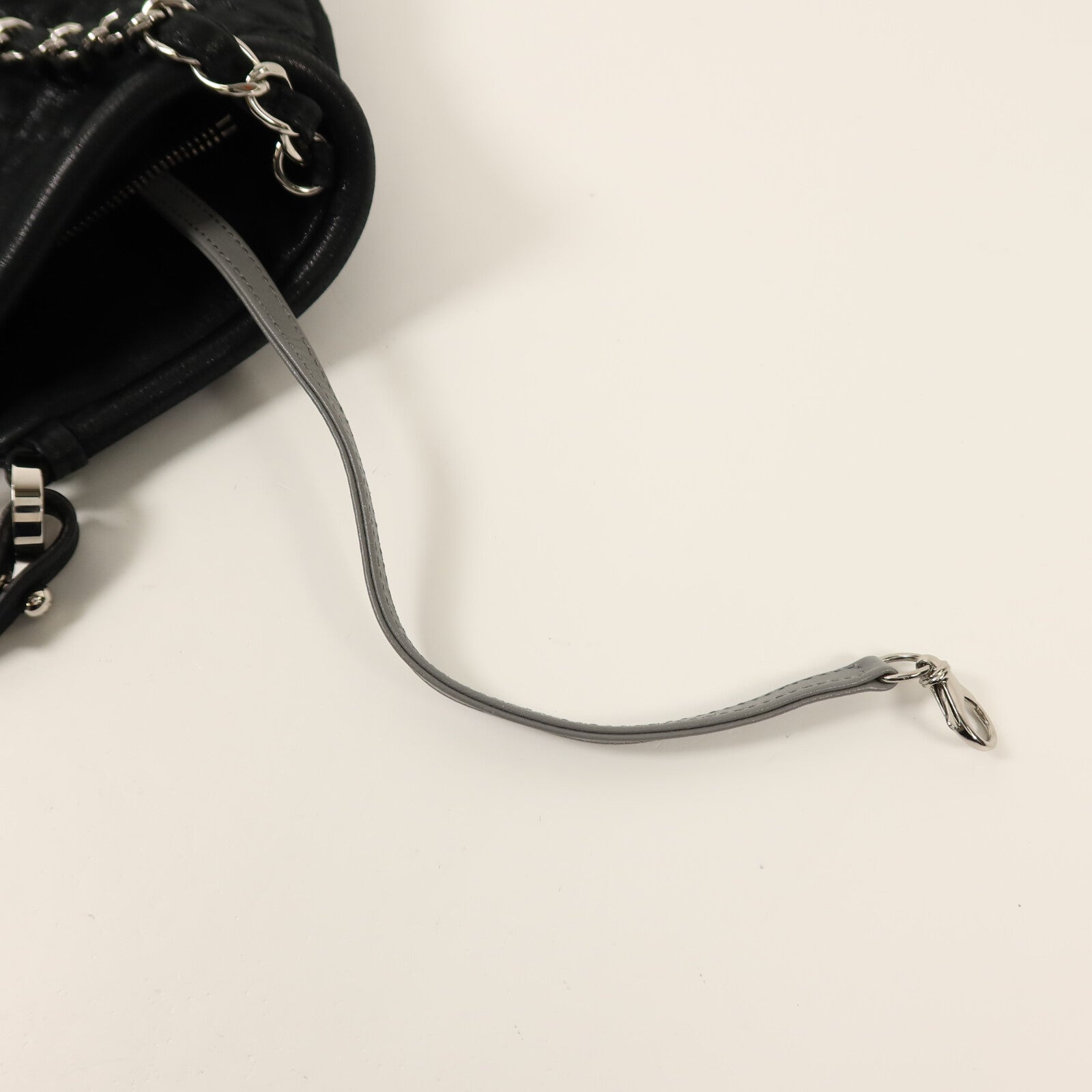 CHANEL 牛皮皮革Shoulder Bag銀扣手挽肩背兩用袋