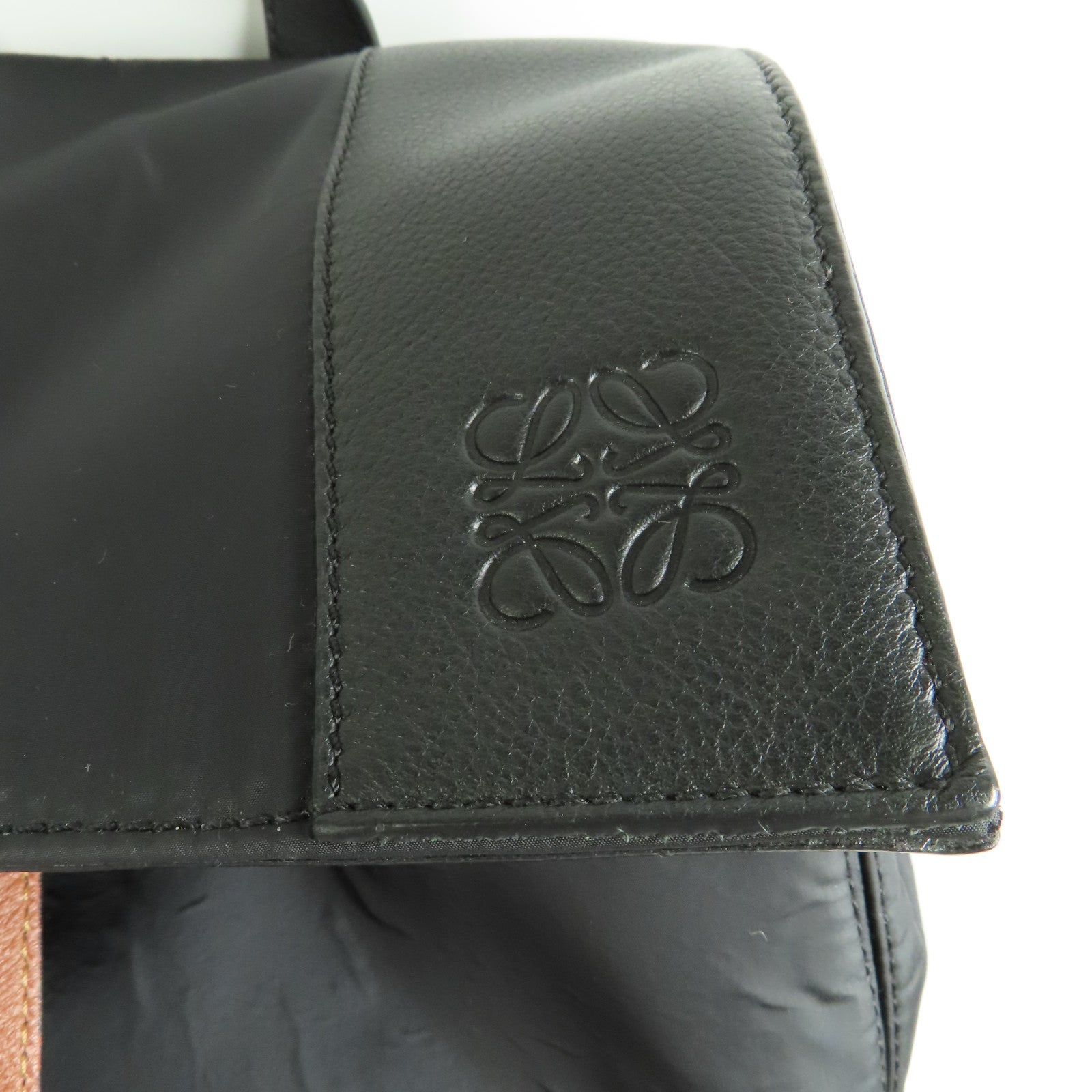 LOEWE 皮革/尼龍Puzzle Trainer銀扣背包