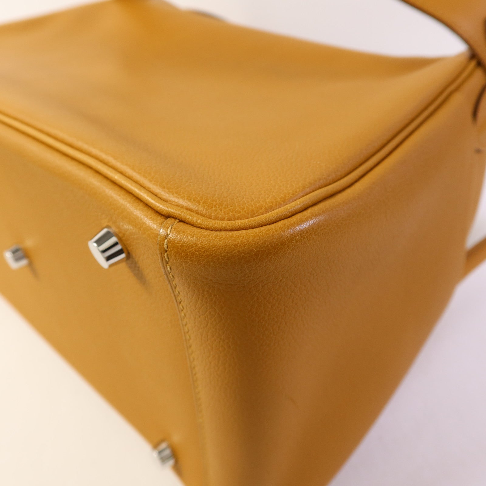 HERMES Evercolor皮革Lindy 30銀扣手挽肩背兩用袋Sesame