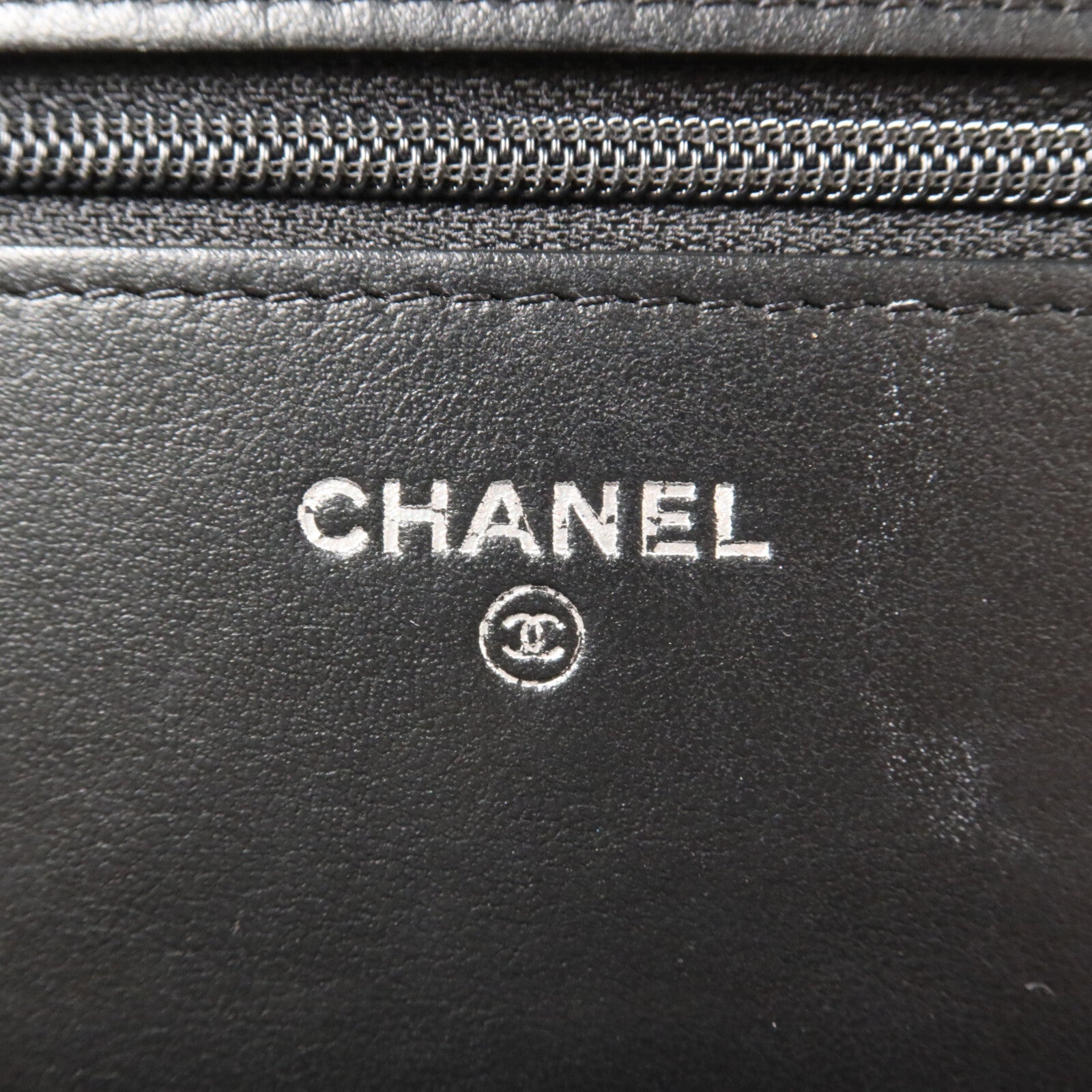 CHANEL 牛皮皮革Wallet On Chain鏈帶肩背袋