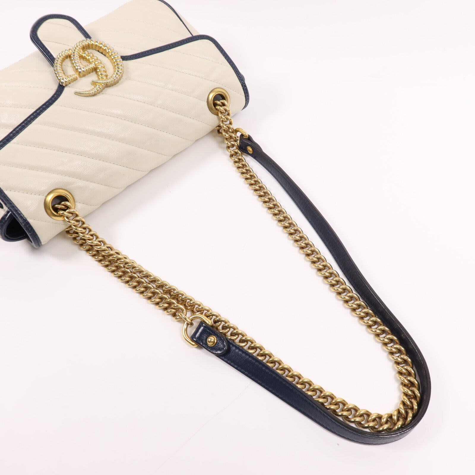 GUCCI 牛皮皮革GG Marmont金扣鏈帶肩背袋