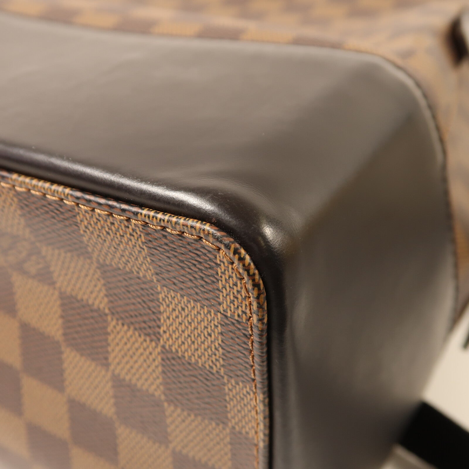 LOUIS VUITTON Damier Ebene Jake Backpack銀扣背包
