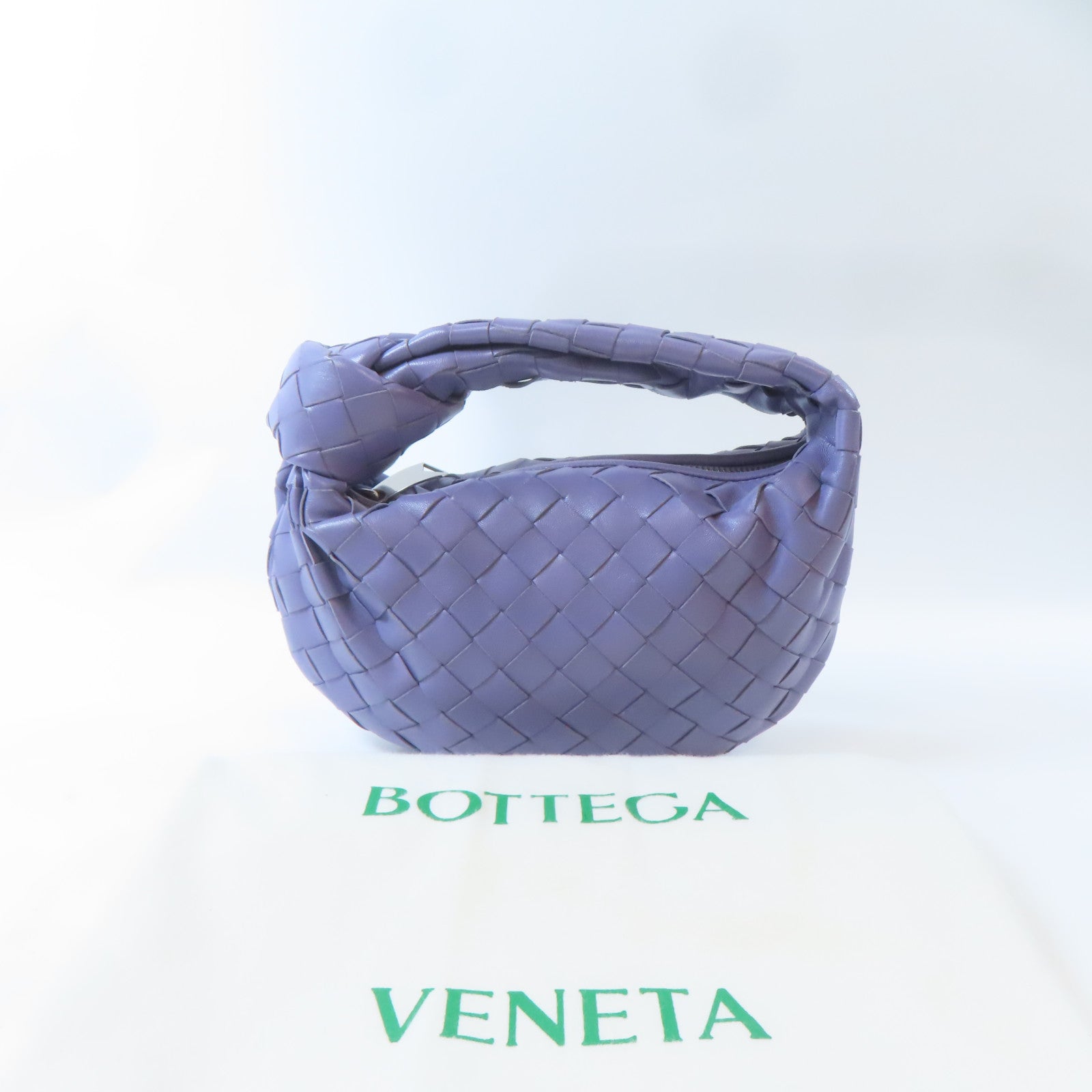 BOTTEGA VENETA 【激減優惠】牛皮皮革Mini Jodie銀扣手挽袋紫色