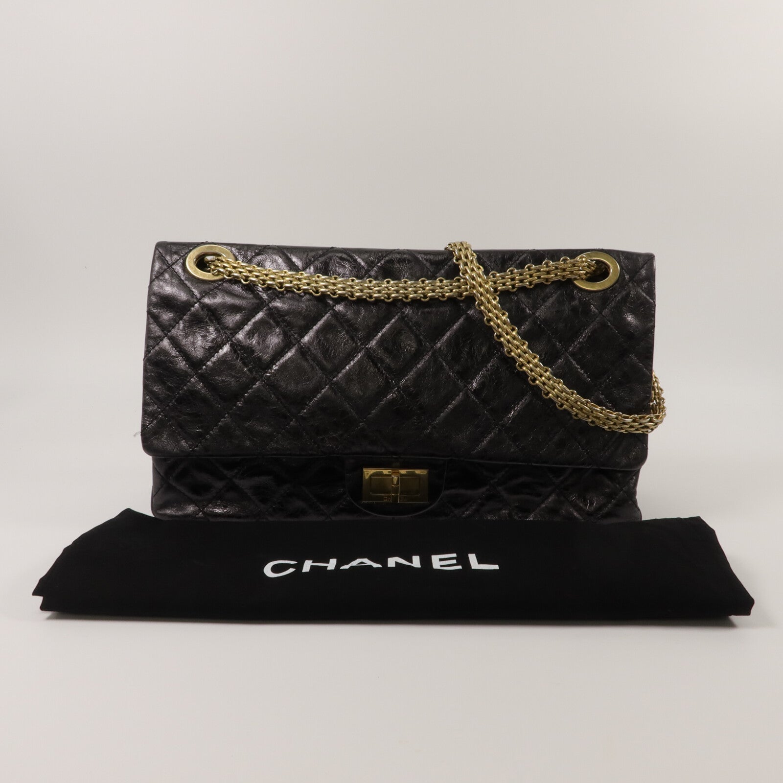 CHANEL 羊皮皮革2.55 XL鏈帶肩背袋
