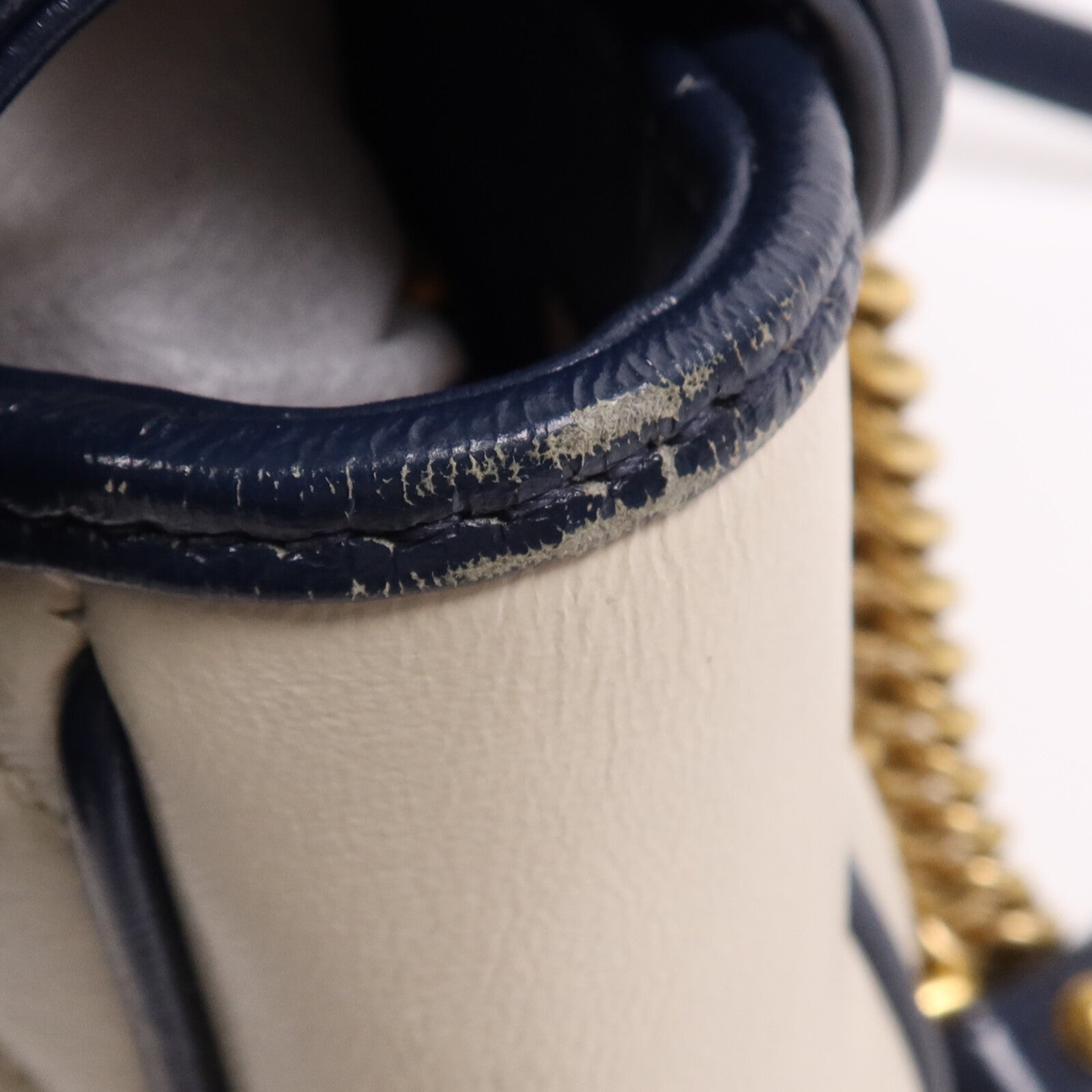 GUCCI 牛皮皮革GG Marmont金扣鏈帶肩背袋