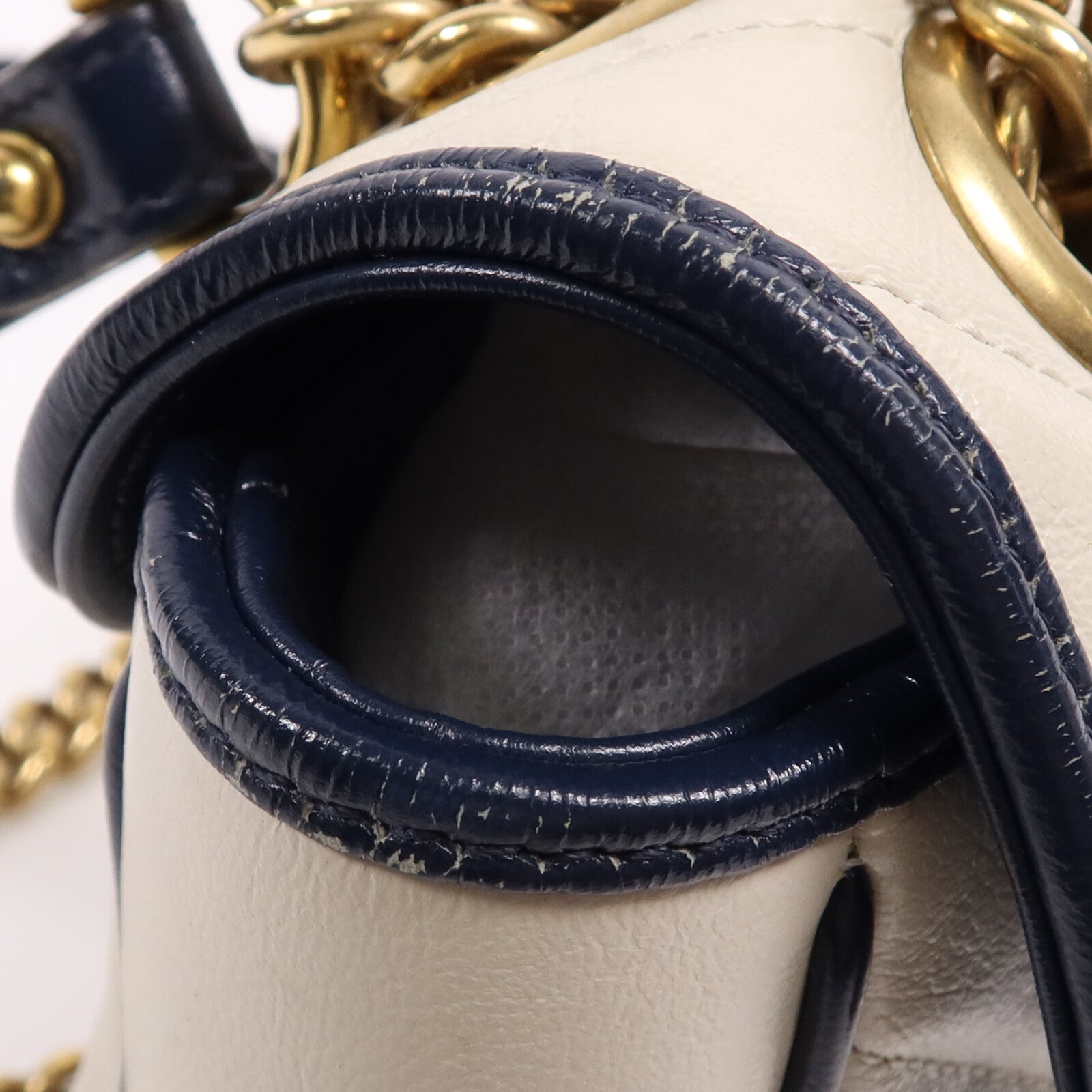 GUCCI 牛皮皮革GG Marmont金扣鏈帶肩背袋